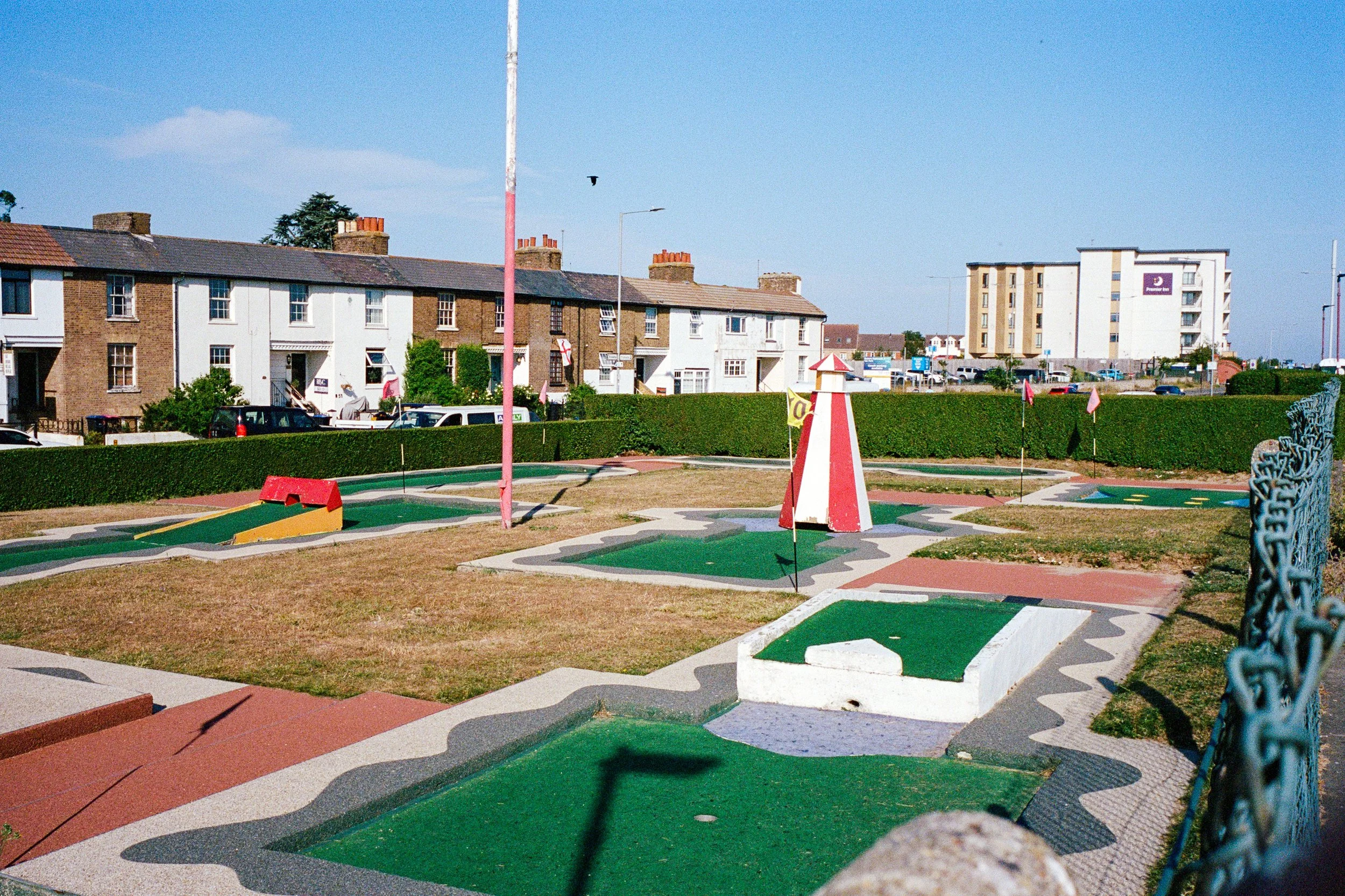 LeicaM6_05_NYC_Southend-On-Sea_LythamStAn_Blackpool_01_101024620020.jpg