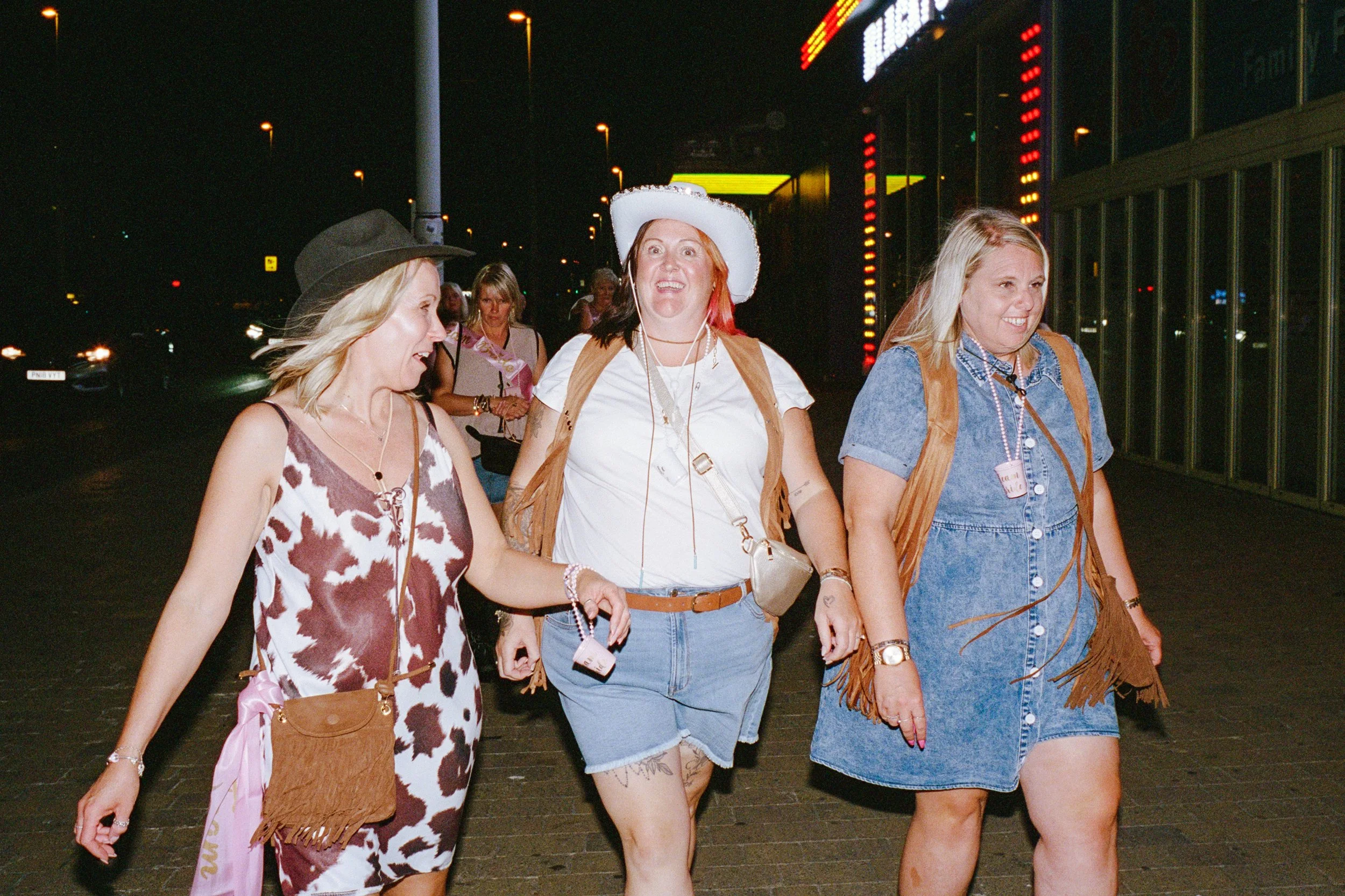LeicaM6_07_Blackpool_03_101024610028.jpg
