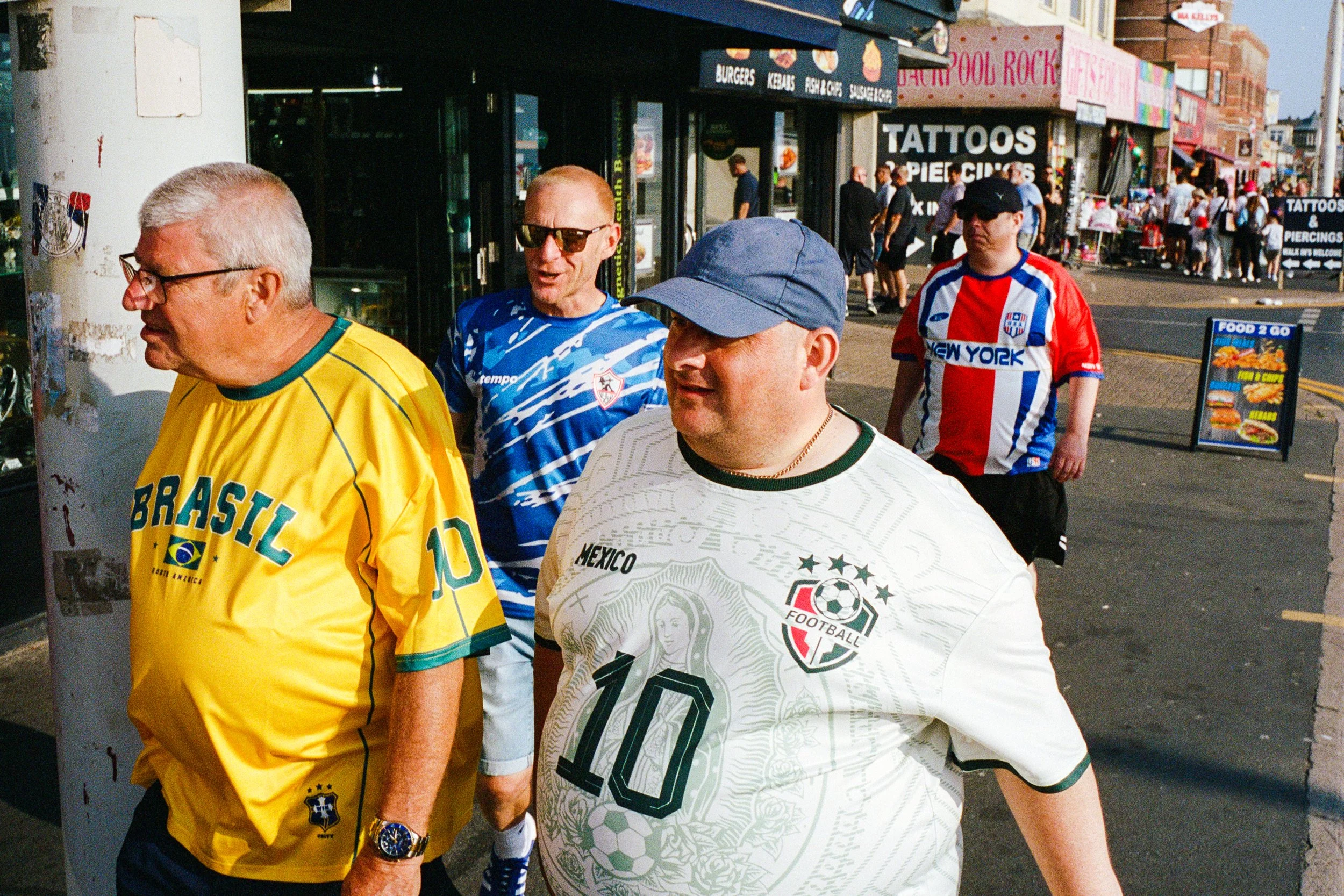 LeicaM6_07_Blackpool_03_101024610038.jpg