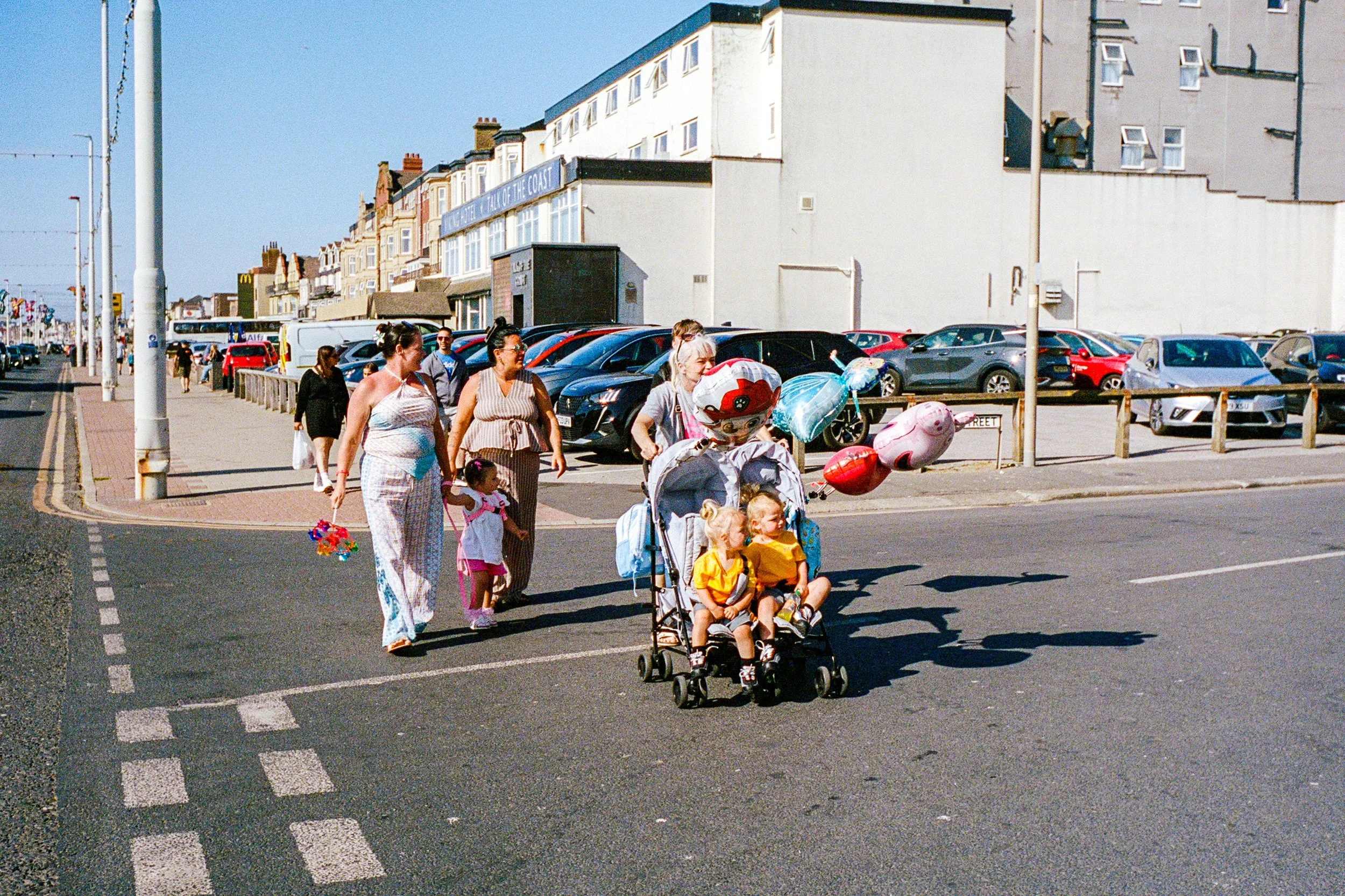 LeicaM6_08_Blackpool_LythamStAn_Blackpool_04_101024580019.jpg