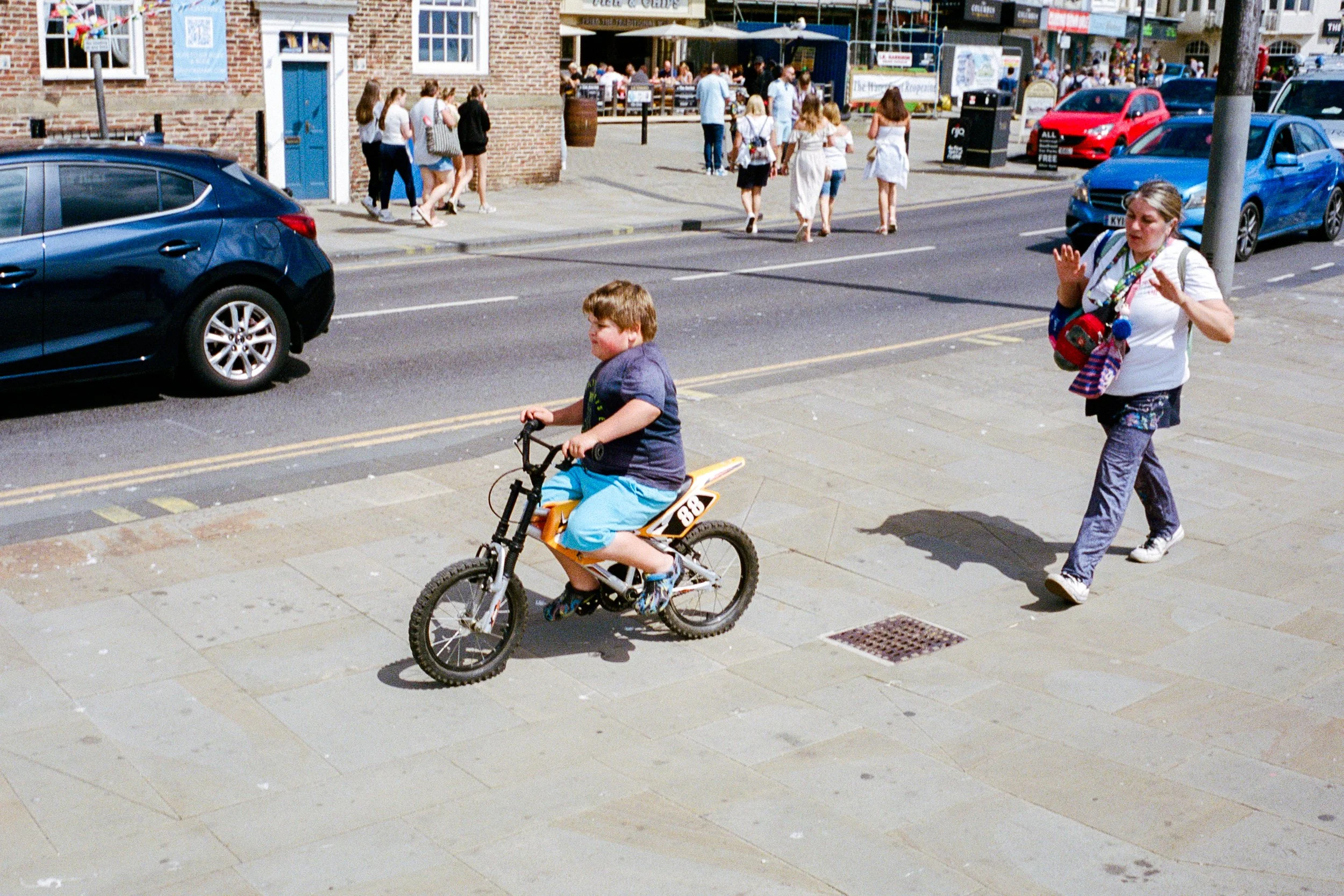 LeicaM6_09_Blackpool_Southport_Scarborough_Bridlington_05_101024570033.jpg