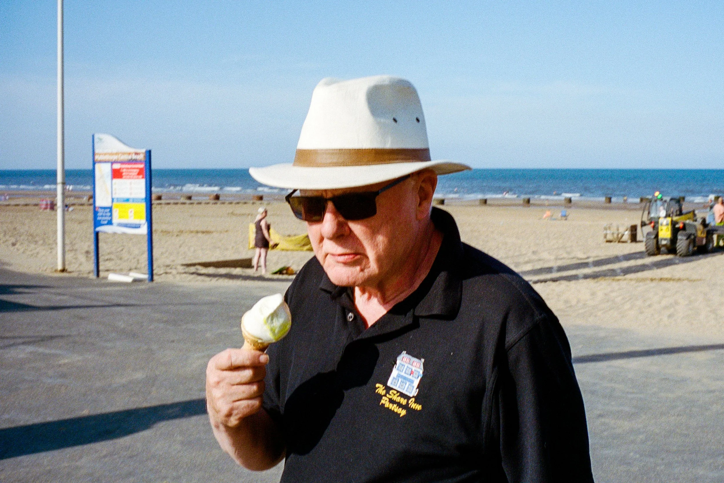LeicaM6_10_Mablethorpe_Evergreen_GreatYarmouth_06_101024660028.jpg