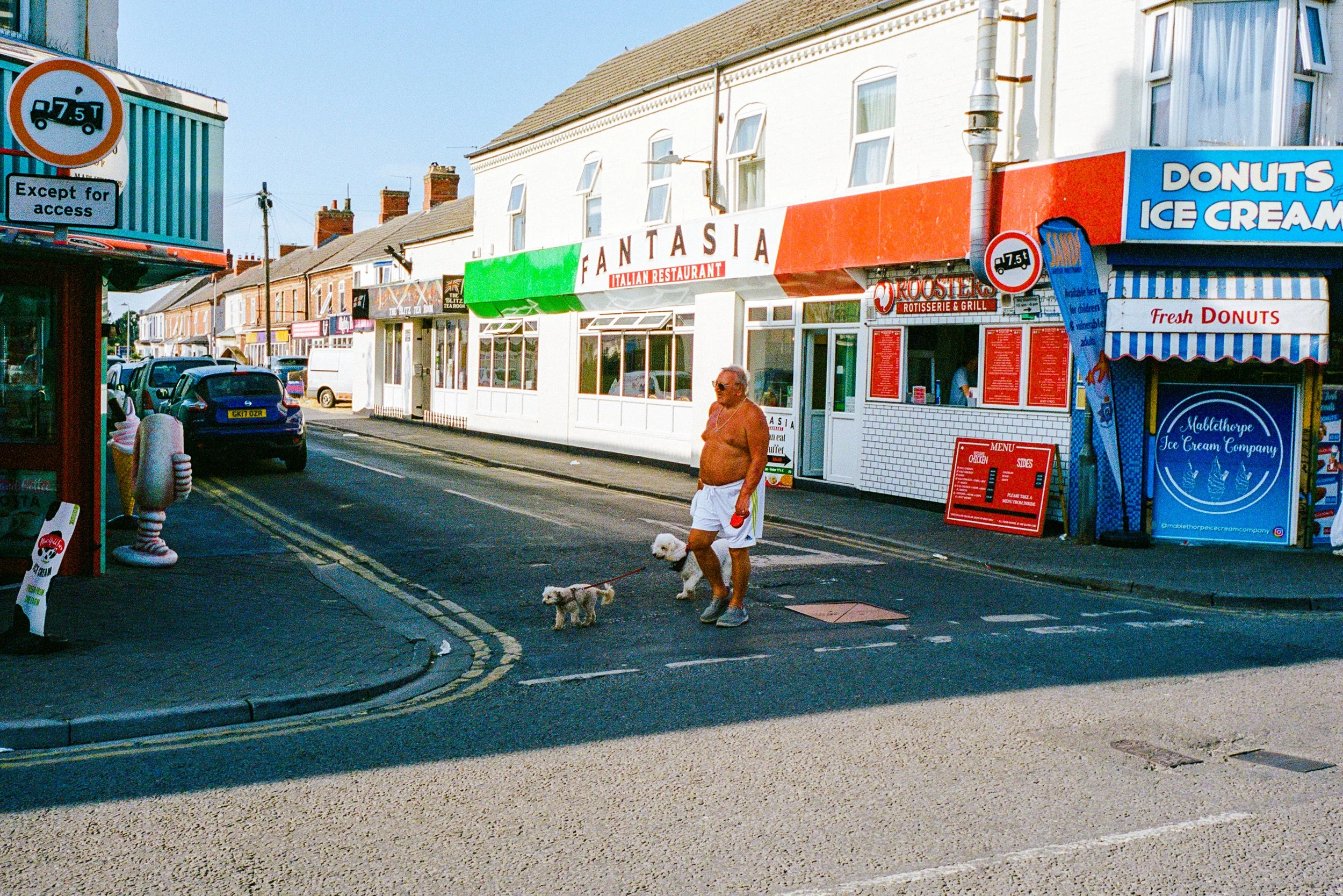 LeicaM6_10_Mablethorpe_Evergreen_GreatYarmouth_06_101024660033.jpg