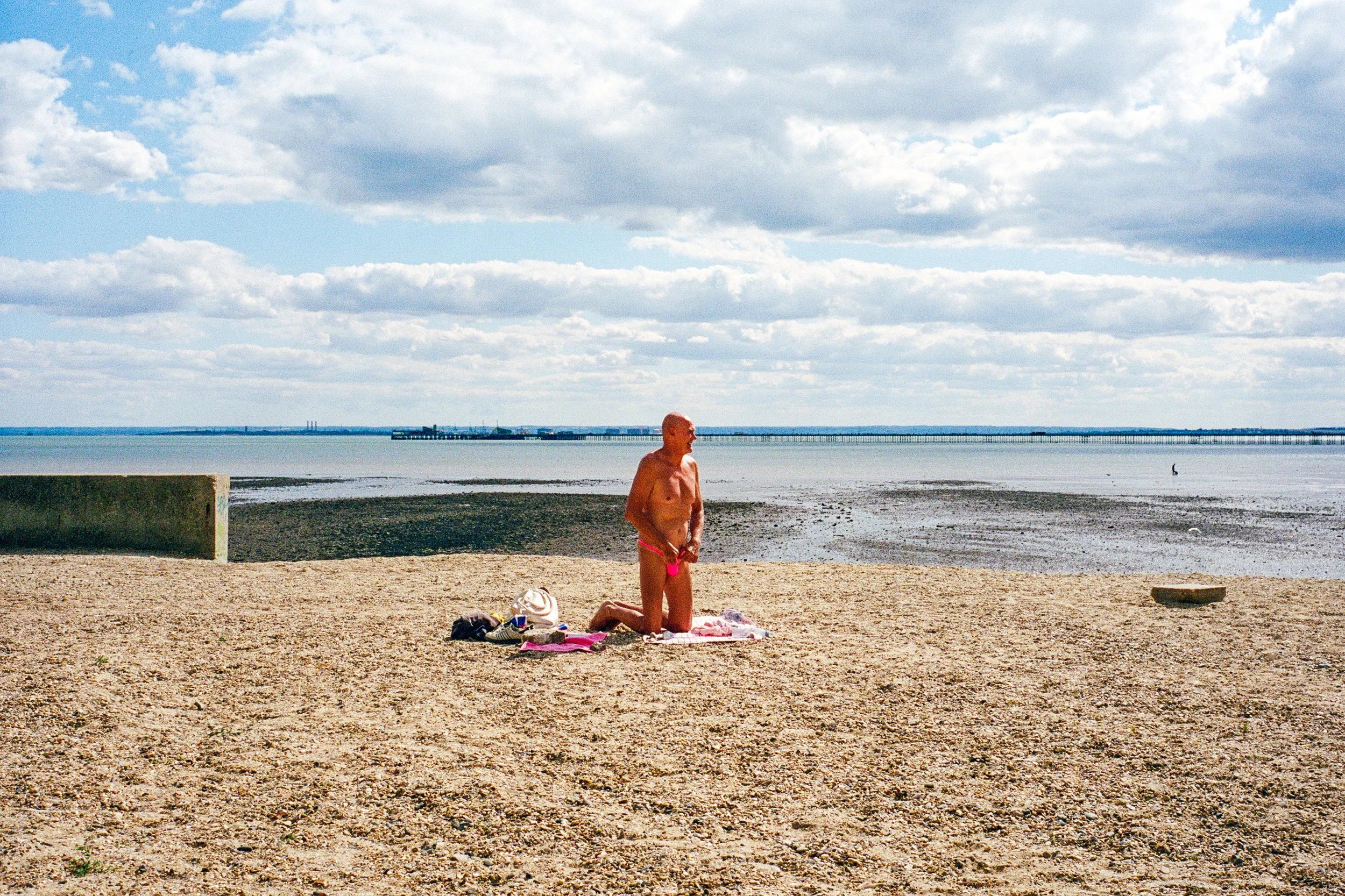 LeicaM6_11_GreatYarmouth_Greyhound_Southend-On-Sea_07_101024600018.jpg