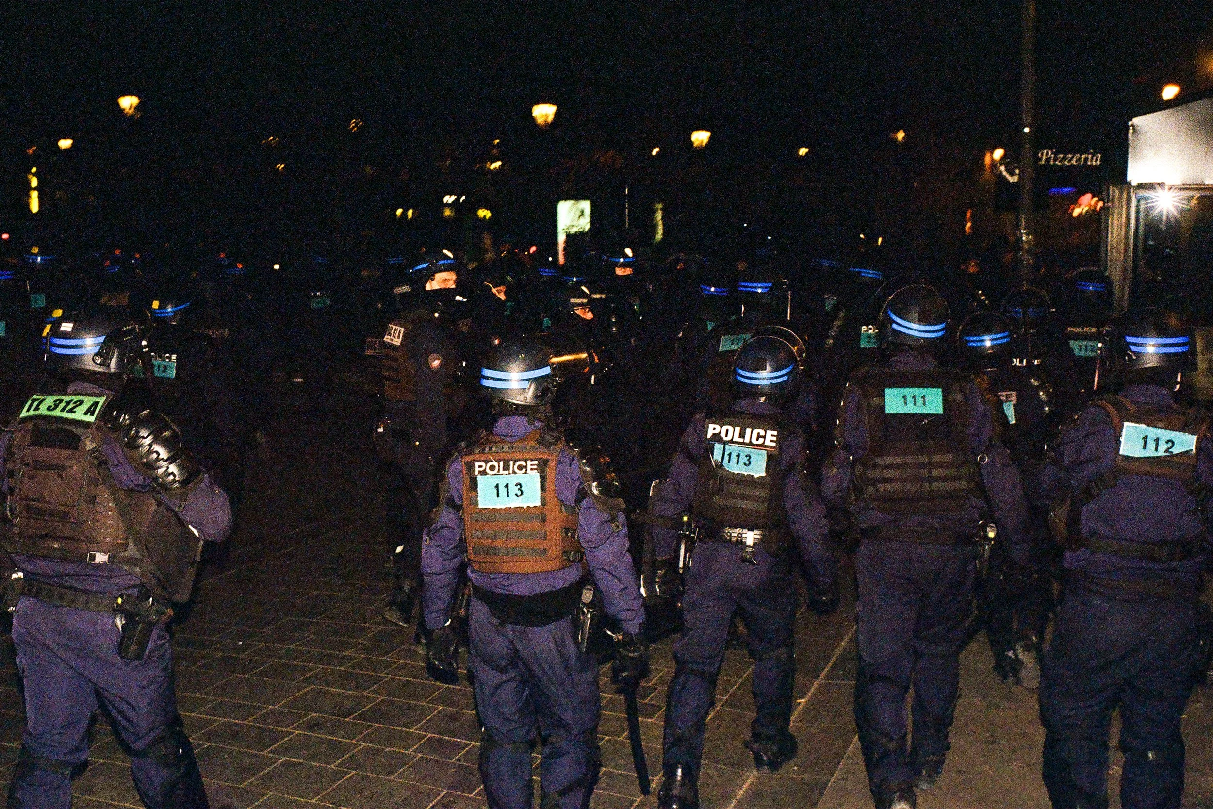 261021_NAHMLOS_ParisManif_17-18_Oct_101074410018_1.jpg
