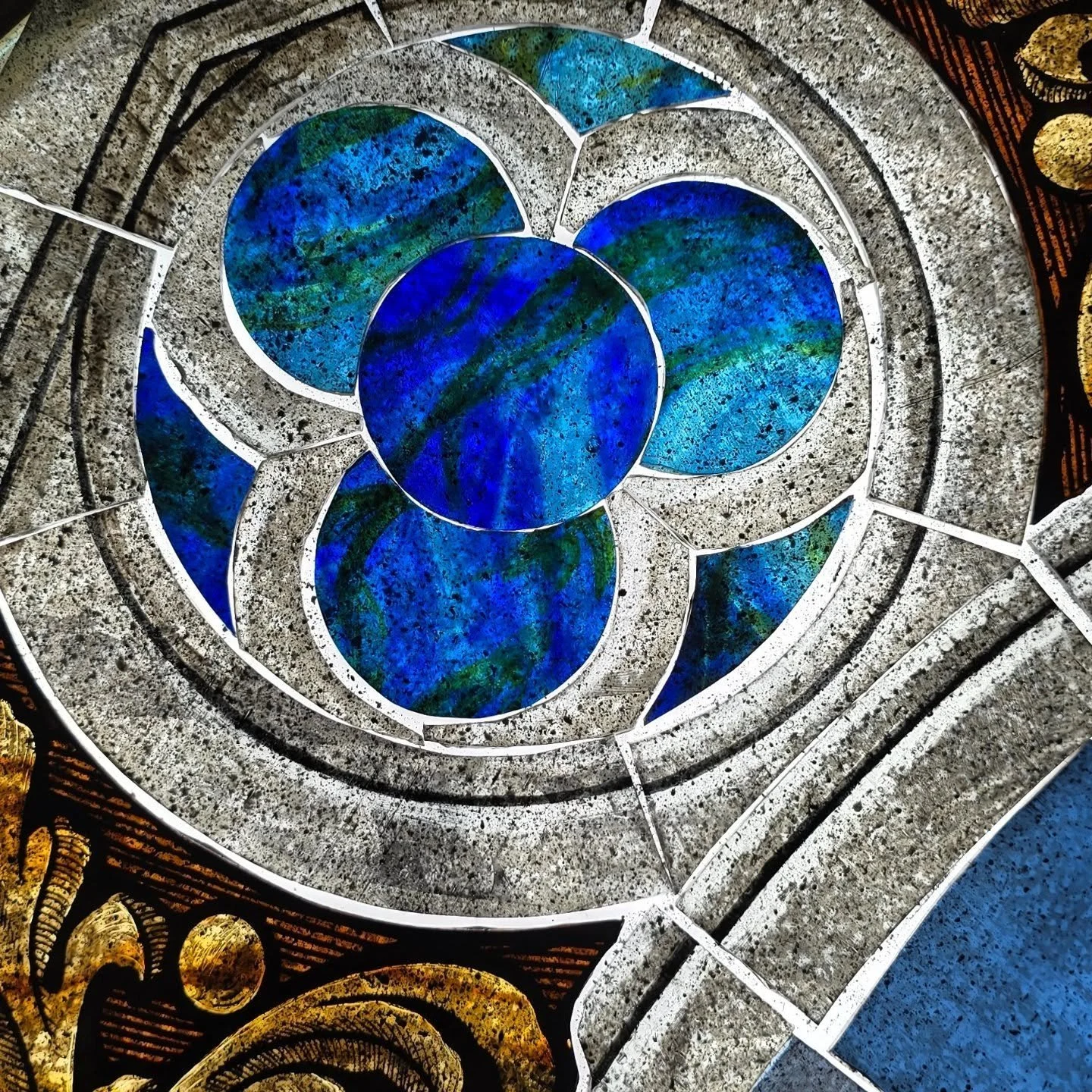 Coming soon to a church near you! 

#stainedglass #madeintexas #paintingwithlight #itsallinthedetails #madeintexas