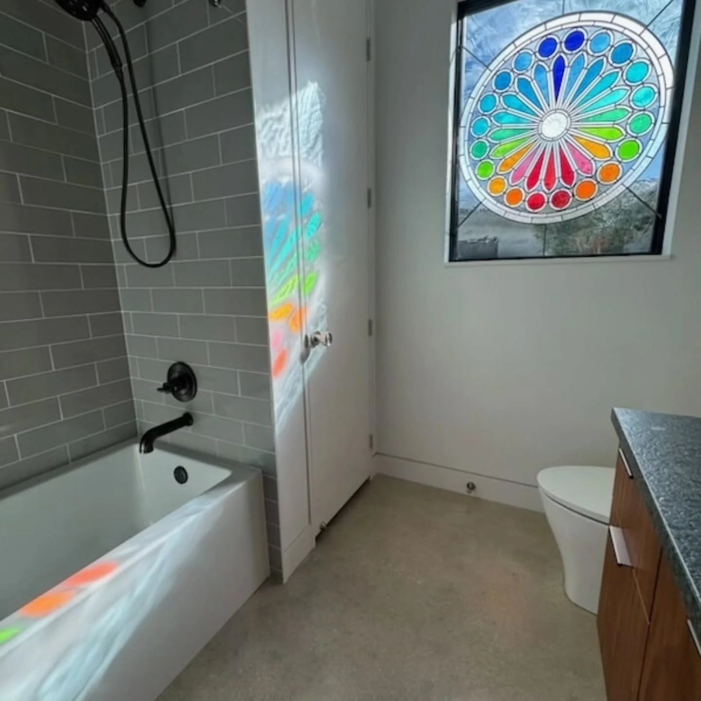 Reflections. #stainedglass #reflections #paintingwithlight #details