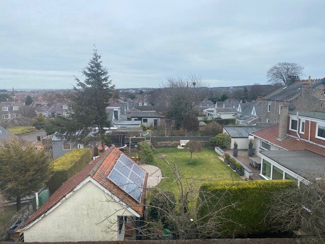 VIEW.jpg