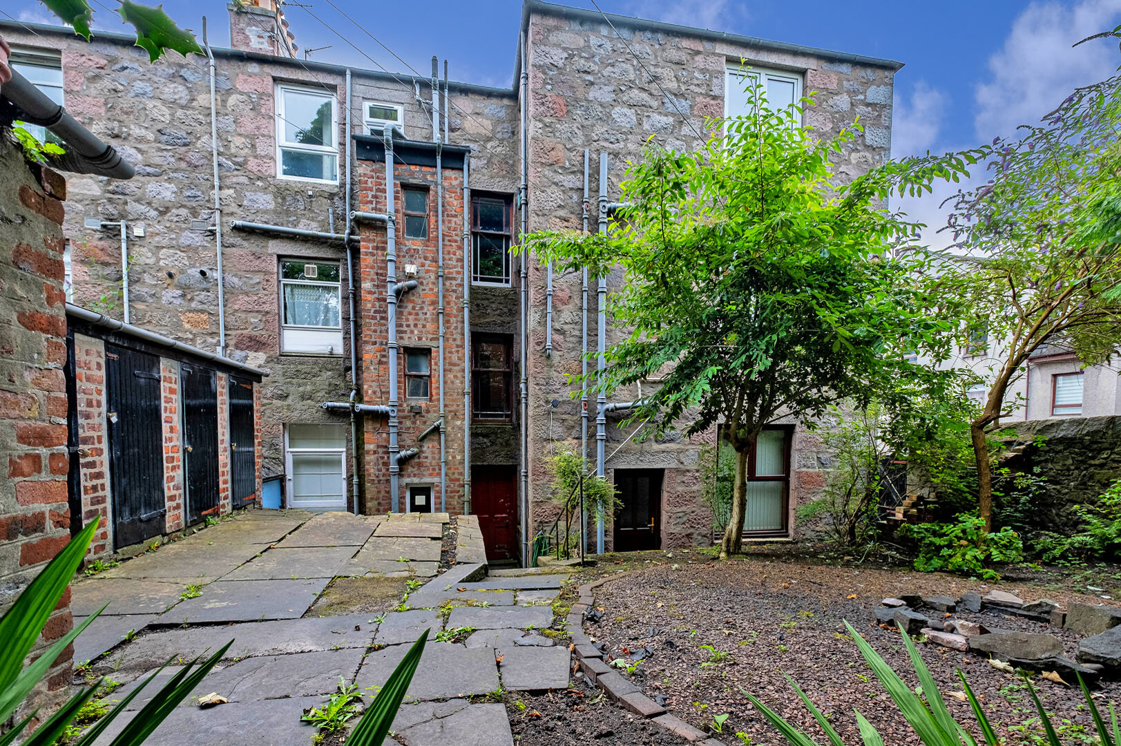 Wallfield Place 30- (20) - 0018.jpg
