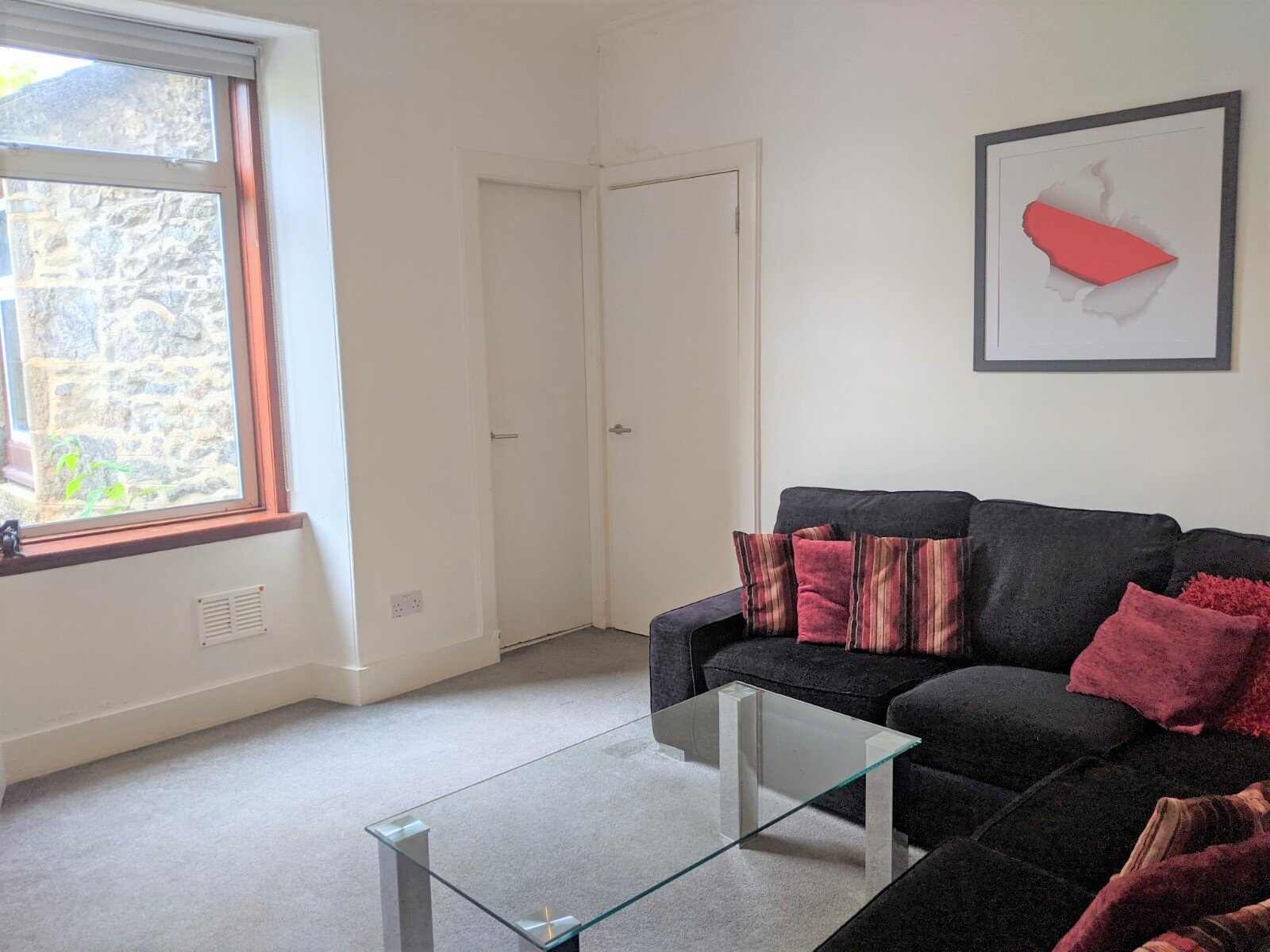 lounge 2.jpg