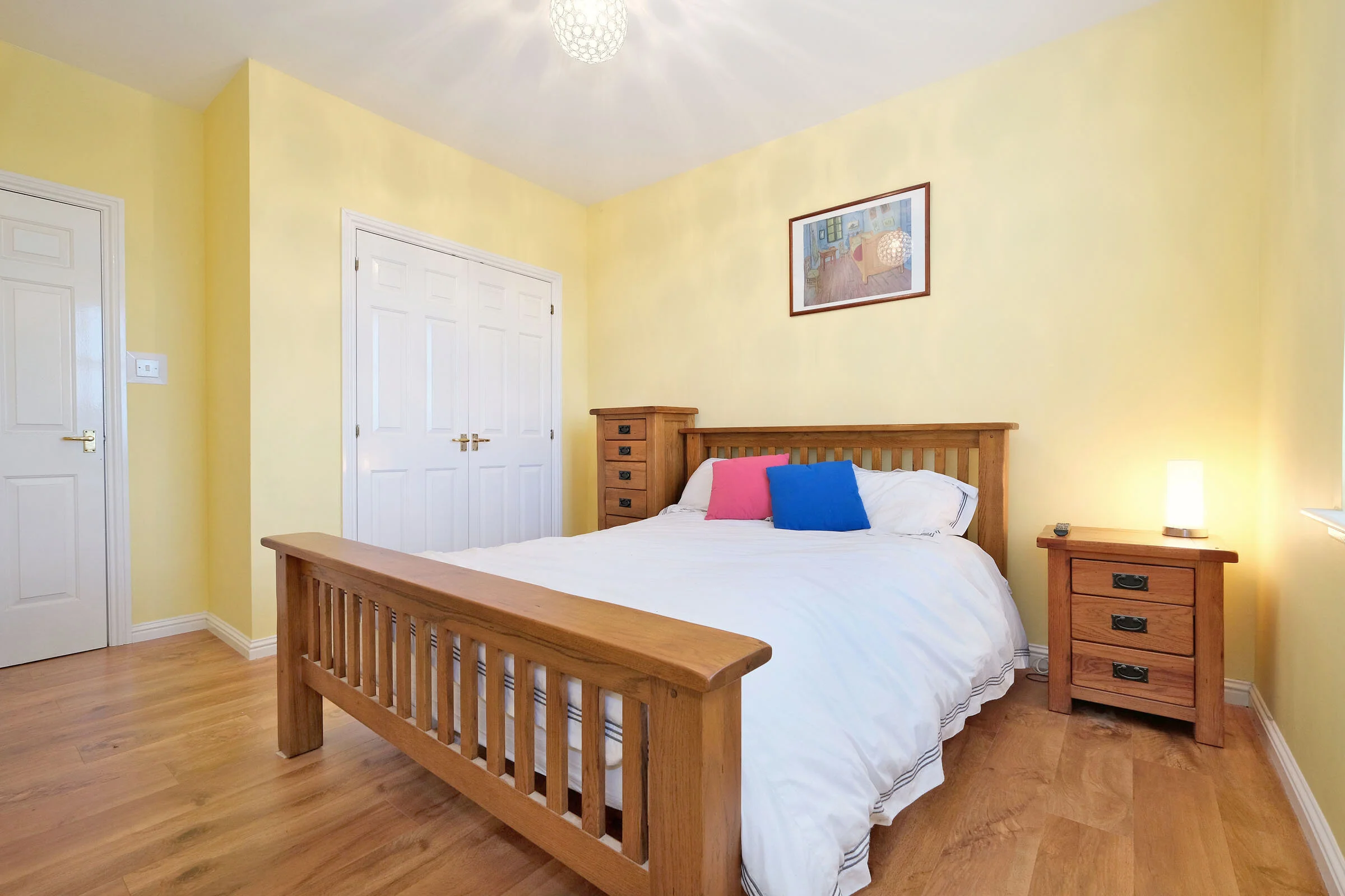 Balmoral Square, Great Western Road, Aberdeen — Caroline Walker