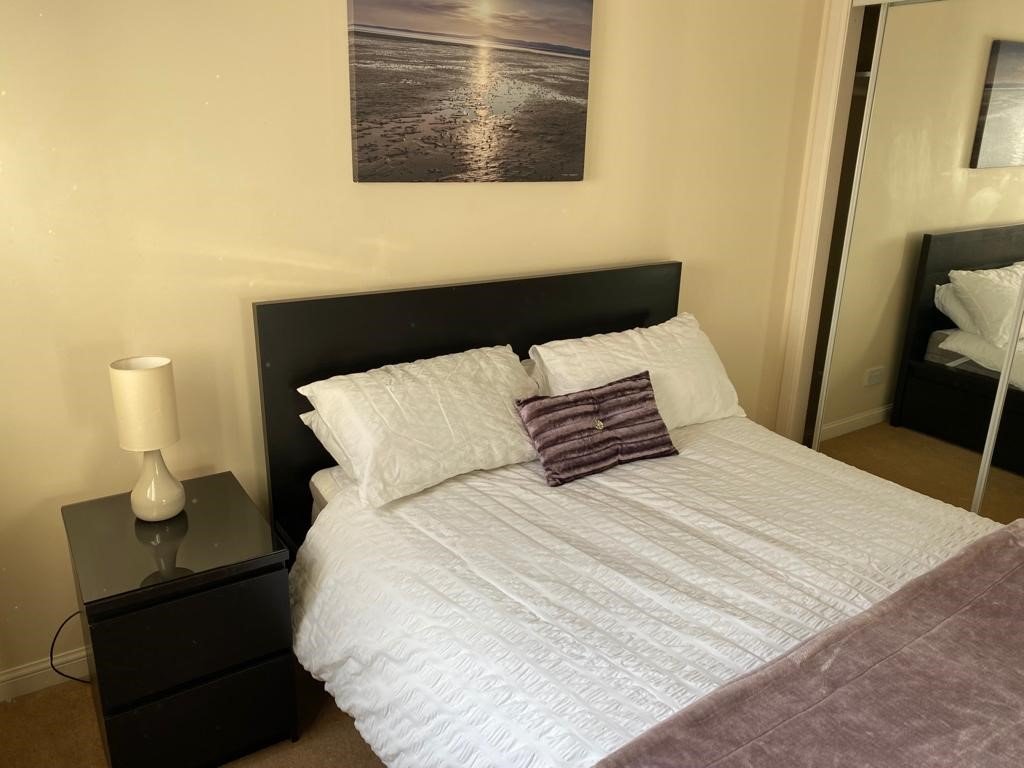 Bedroom.jpg
