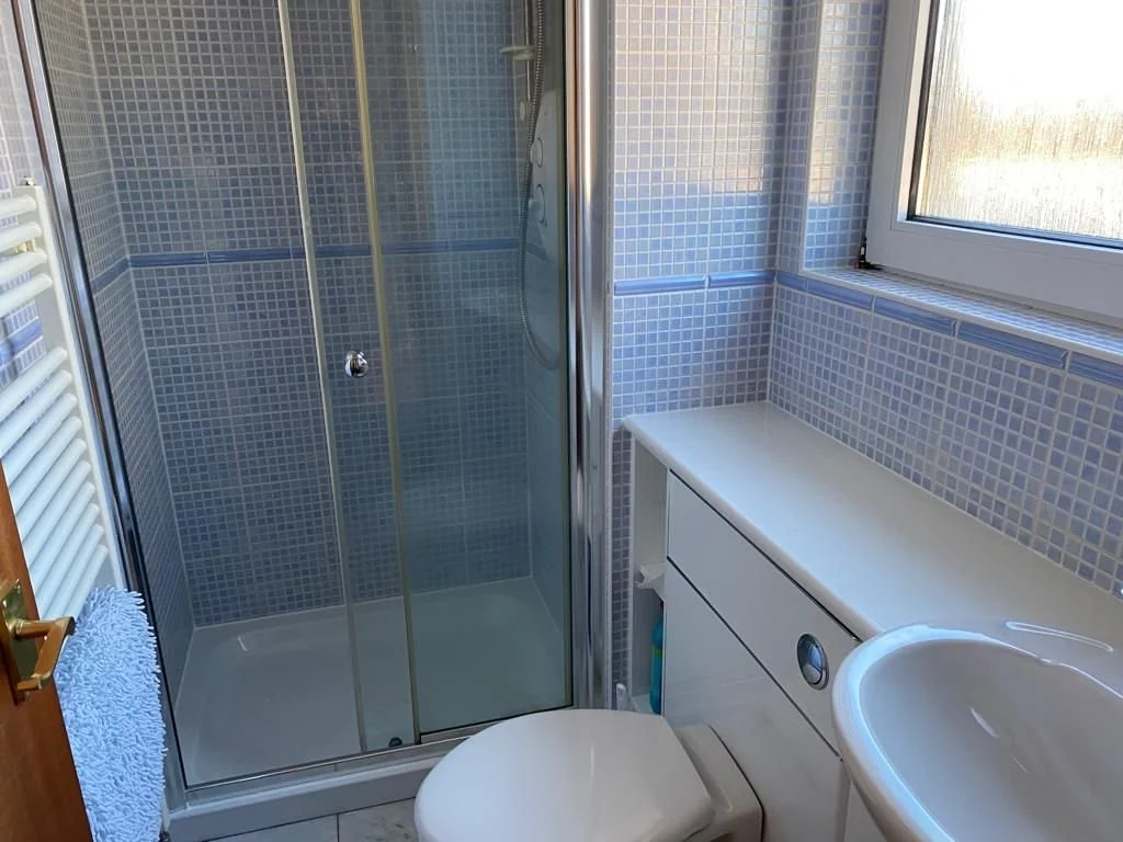 Bathroom.JPG