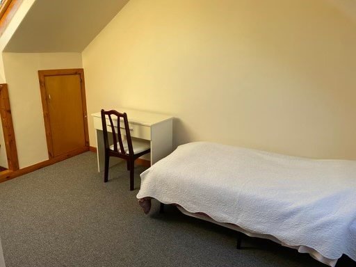 Bedroom 3.jpg