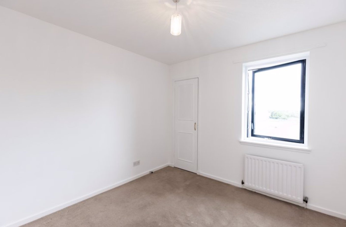 Bedroom 1.1.jpg