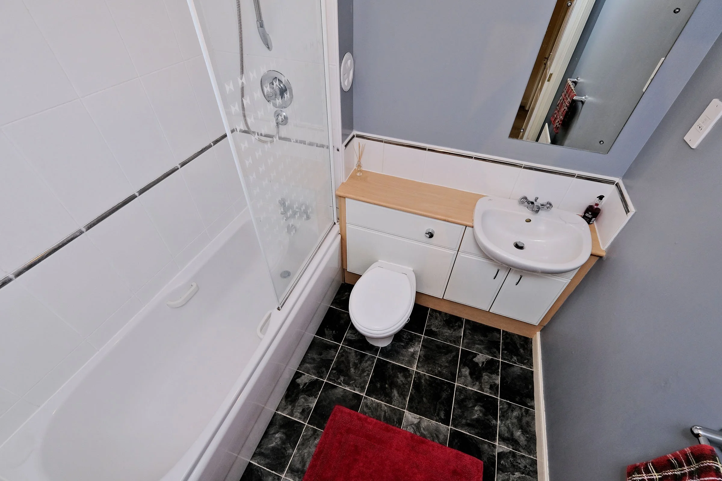 Mary Elmslie Court 56(21)_2428.JPG