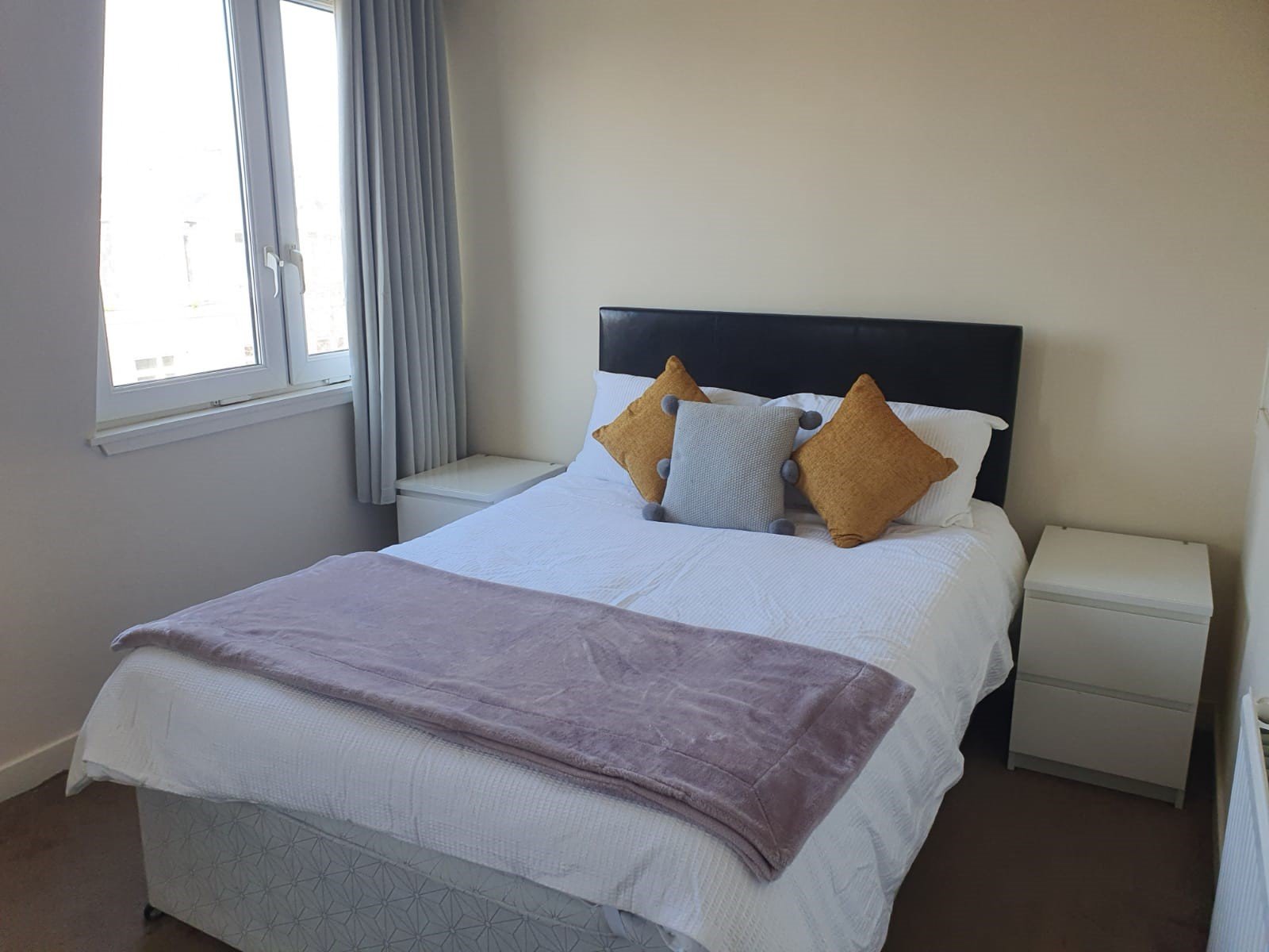 Bedroom 1.1.jpg