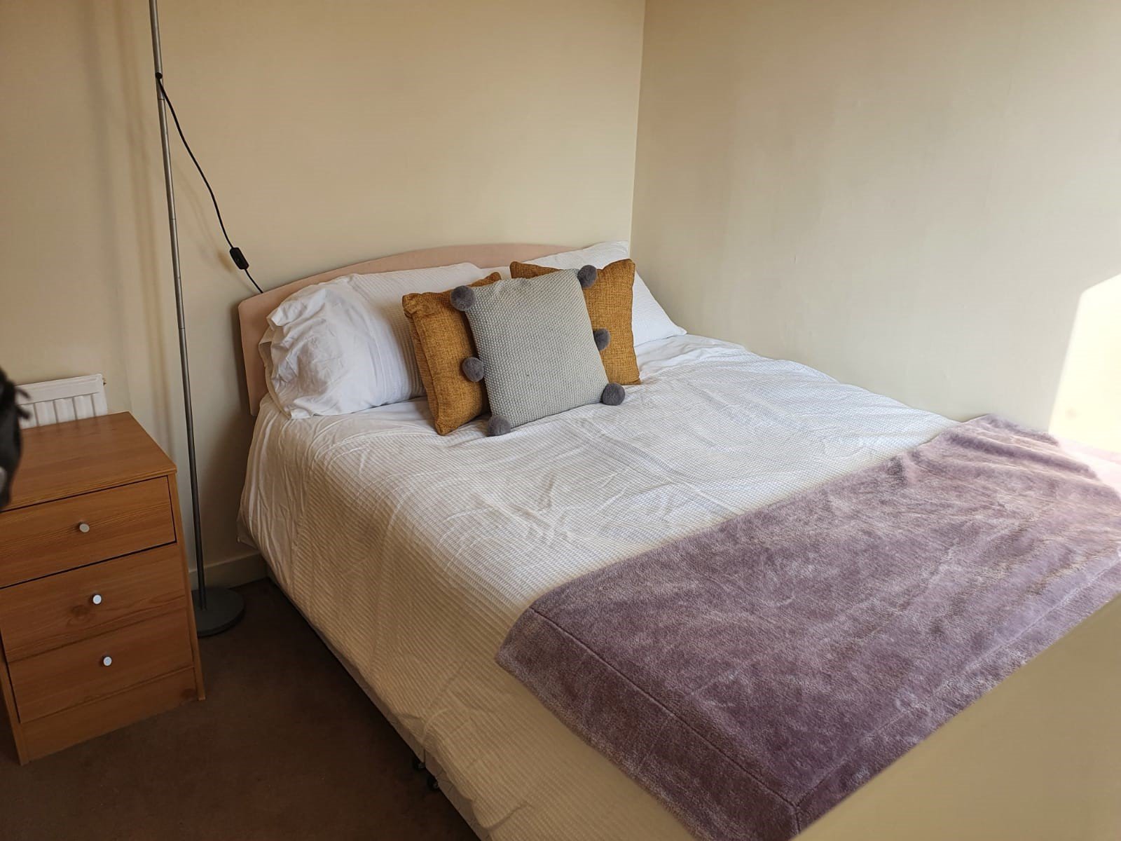 Bedroom 2.2.jpg