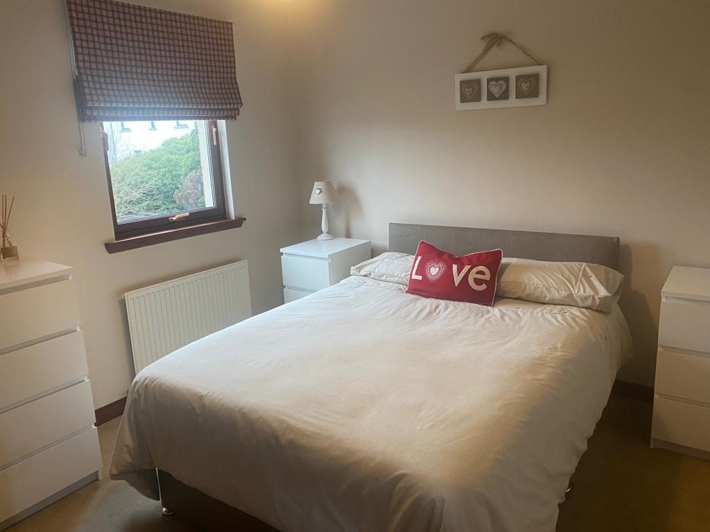 Bedroom 2.1.jpg