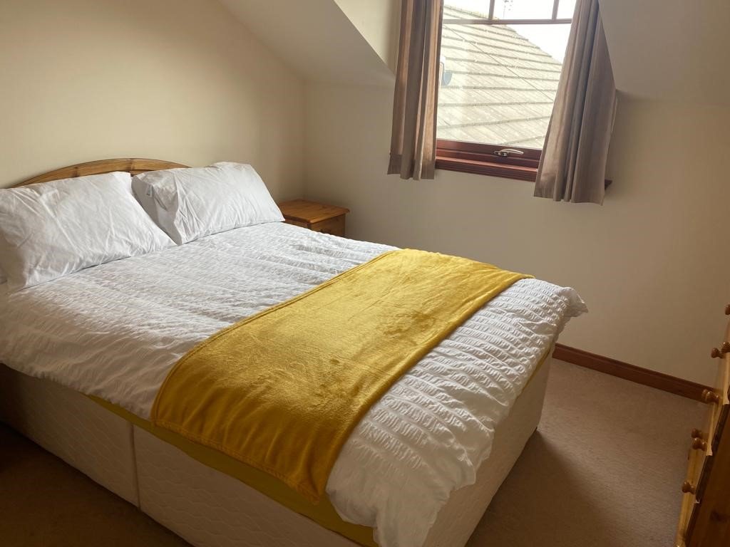 Bedroom 2.1.jpg