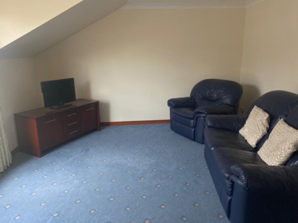 Lounge.jpg
