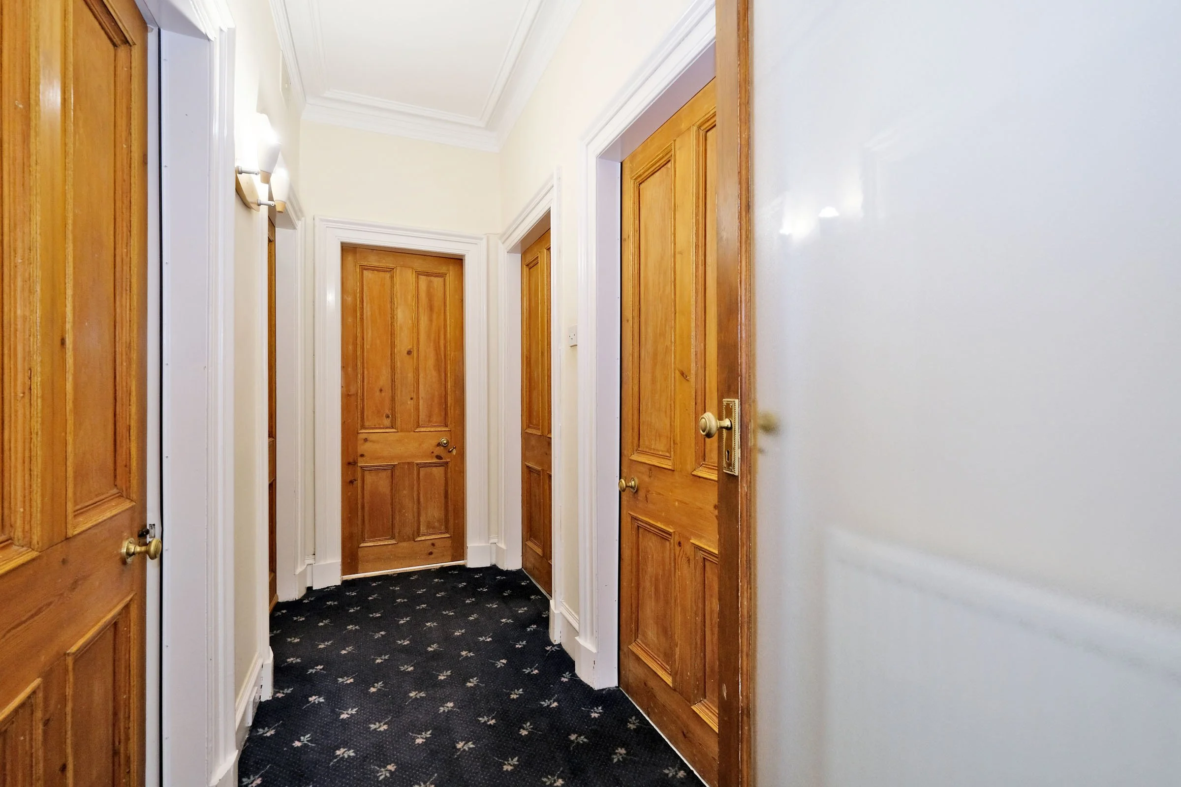 Elmfield Avenue 30A_(19)_7218.JPG