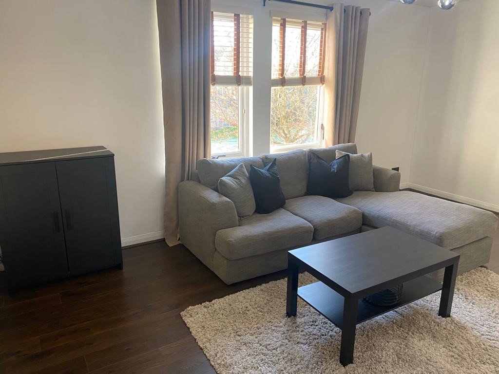 Living room.jpg