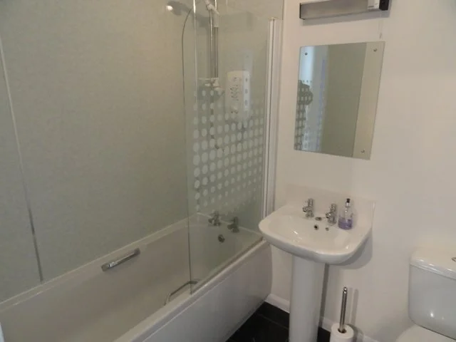 62 Gairn Rd.bath.JPG