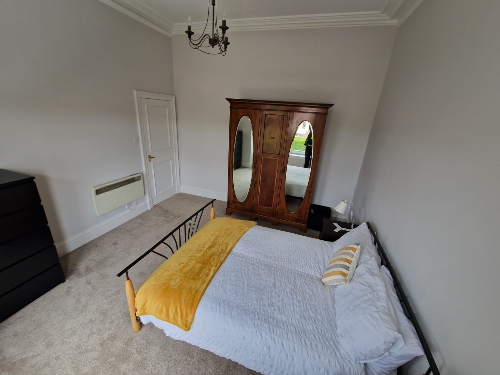 Bedroom 4.jpg