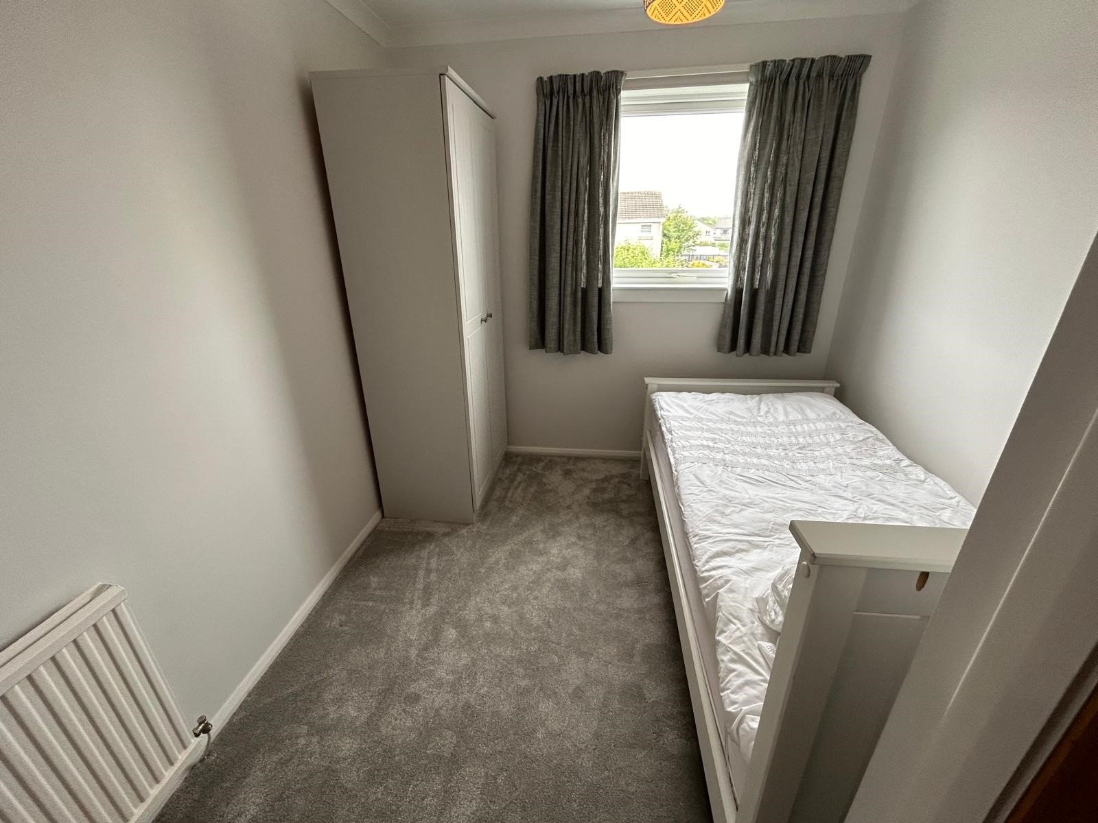 bedroom 3.1.jpg