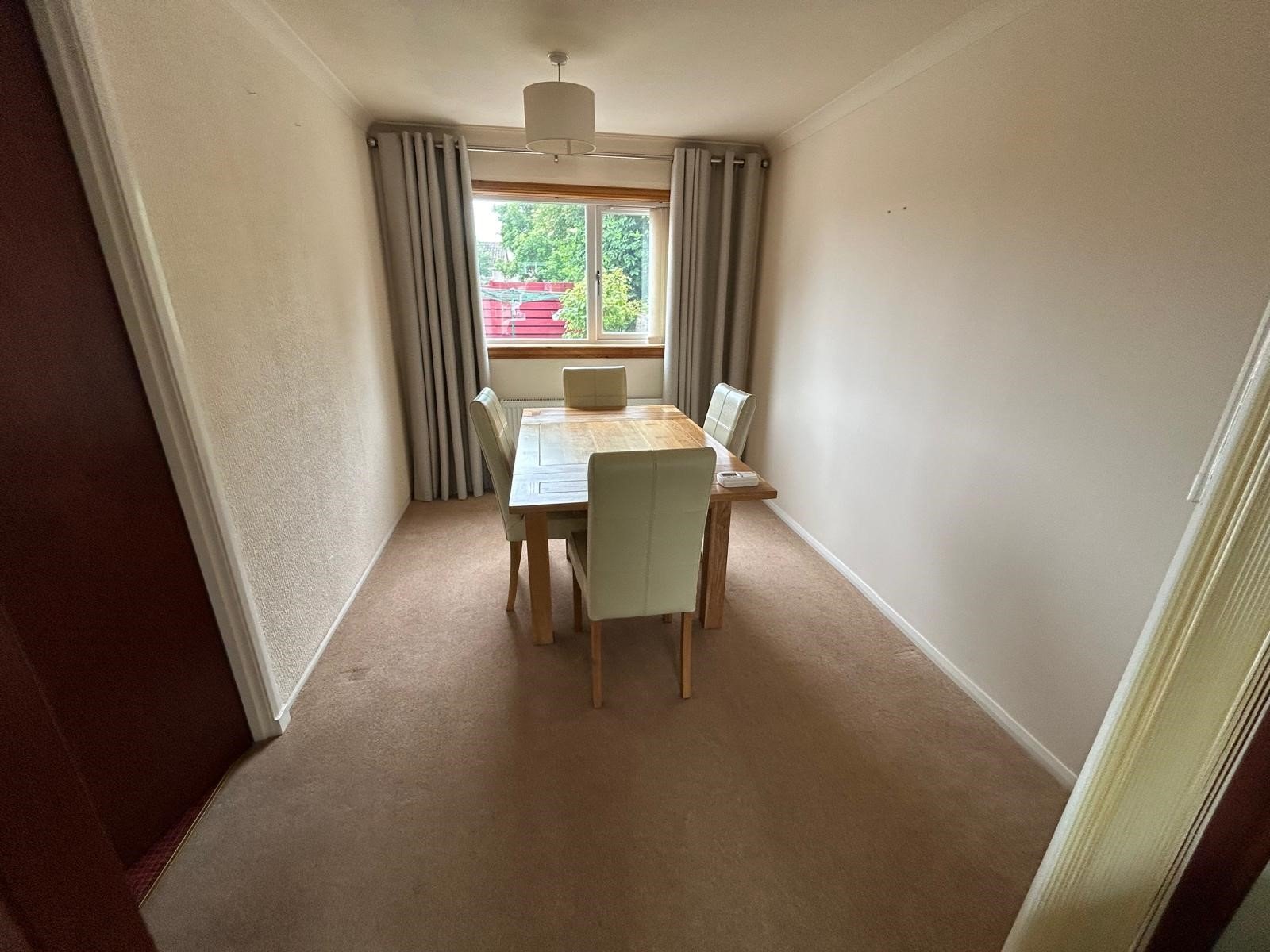 Dining room.jpg