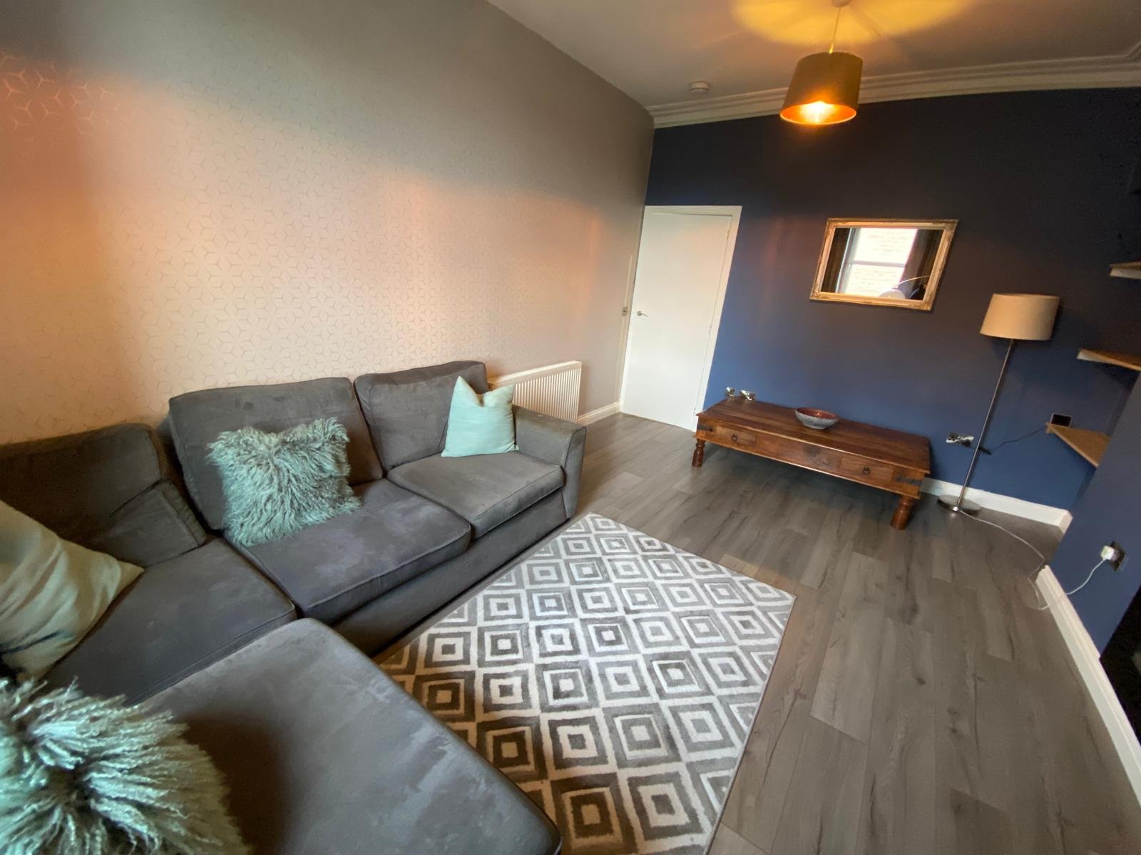 new living room.jpg