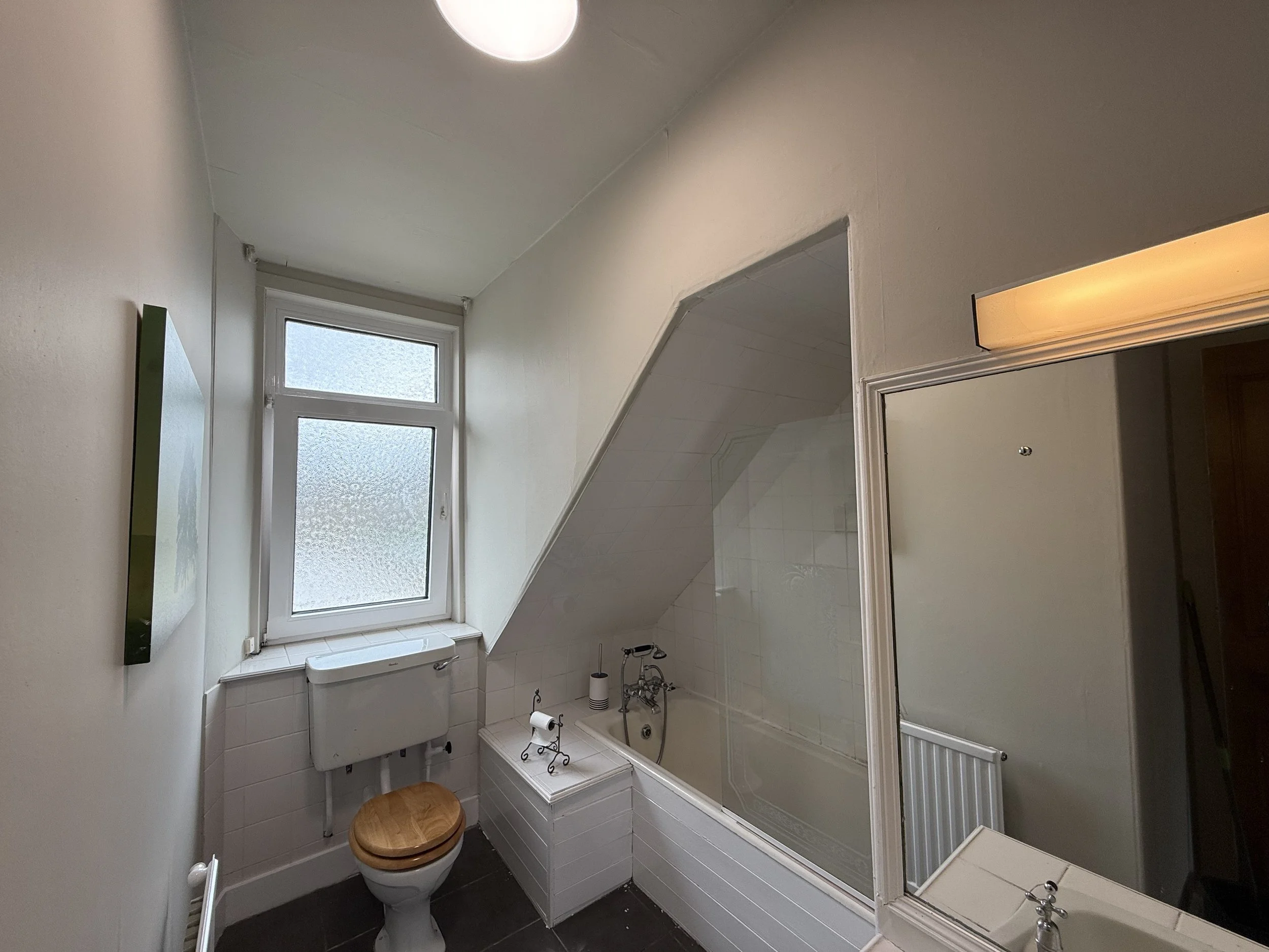 Bathroom.jpeg