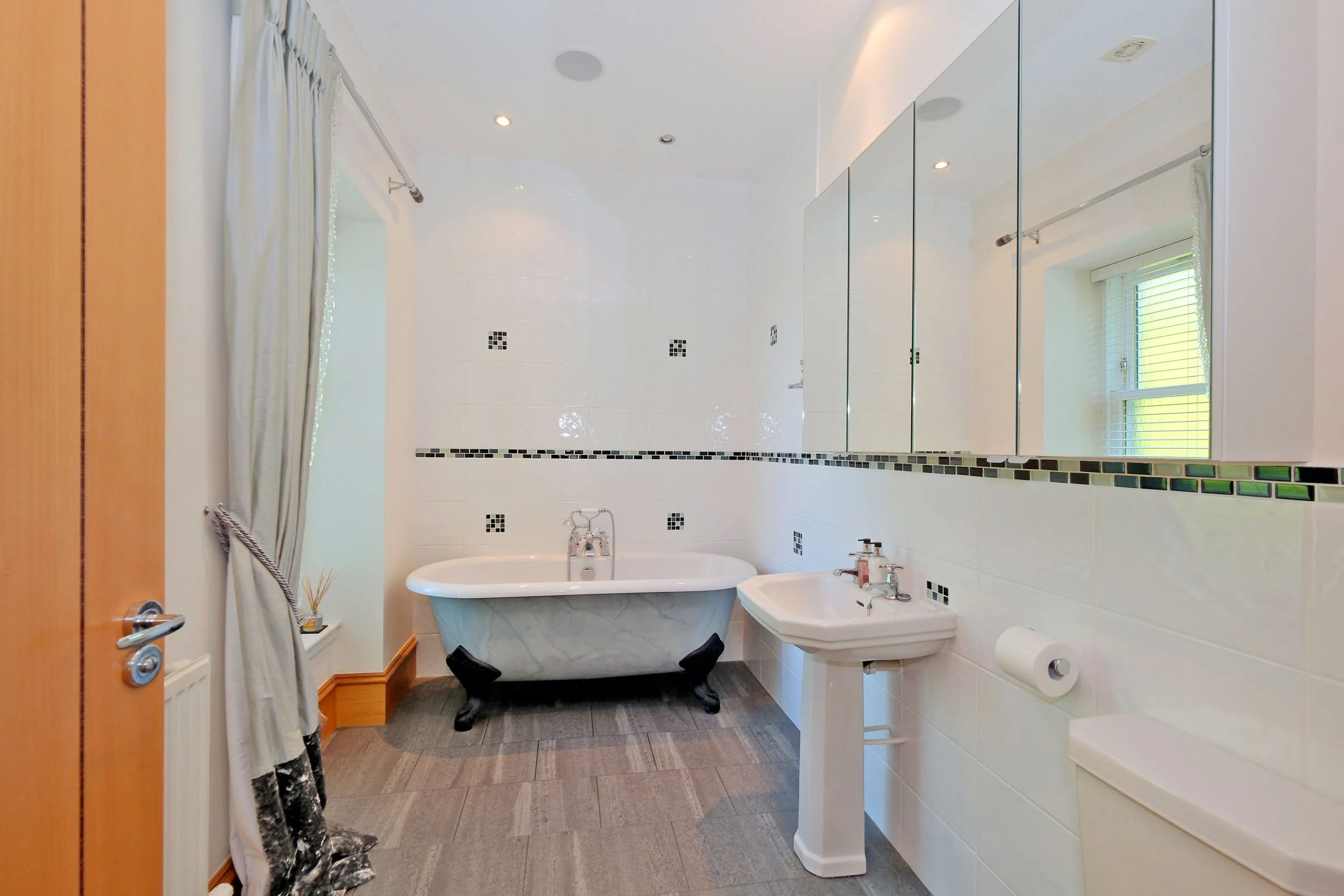 Woodlands Avenue 15_(25)9282.JPG