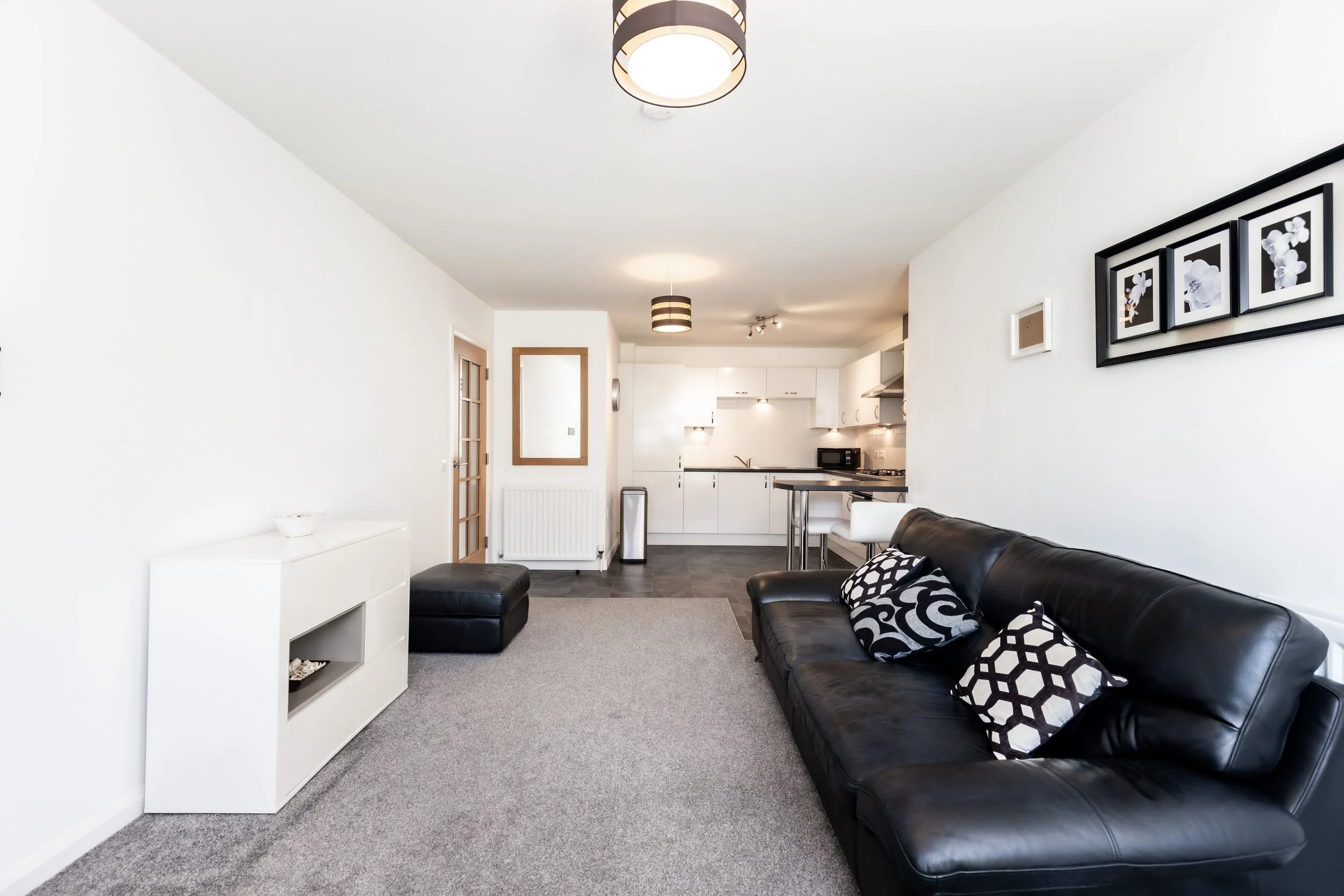 67 Cordiner Place-5.jpg