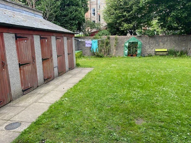 7. Garden.jpg
