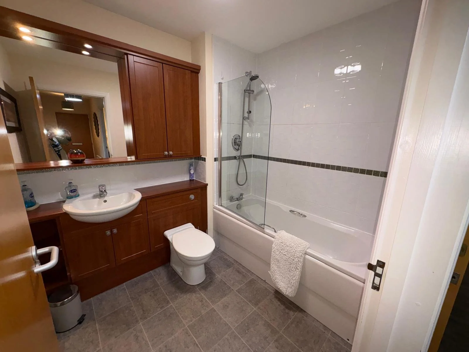 WhatsApp Image 2026-02-26 at 1.29.36 PM (4).jpeg