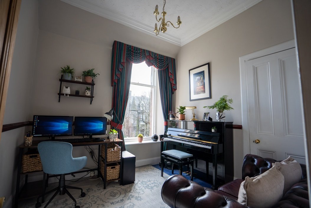 94a Hamilton Place-5 studybedroom.jpg