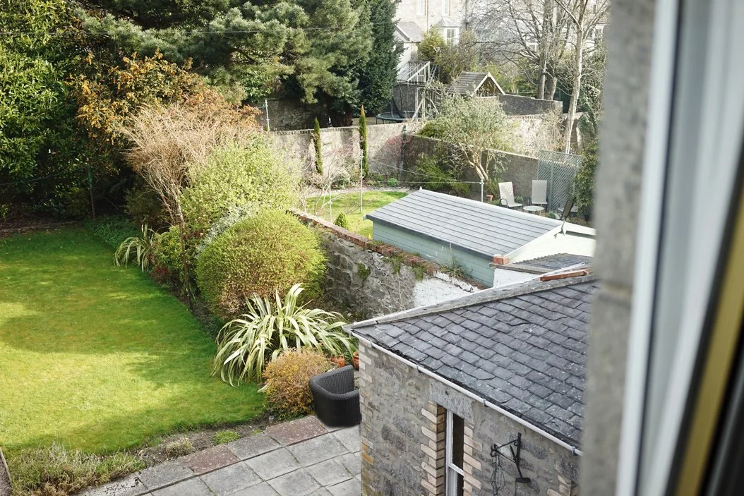 94a Hamilton Place-16 rear garden.jpg