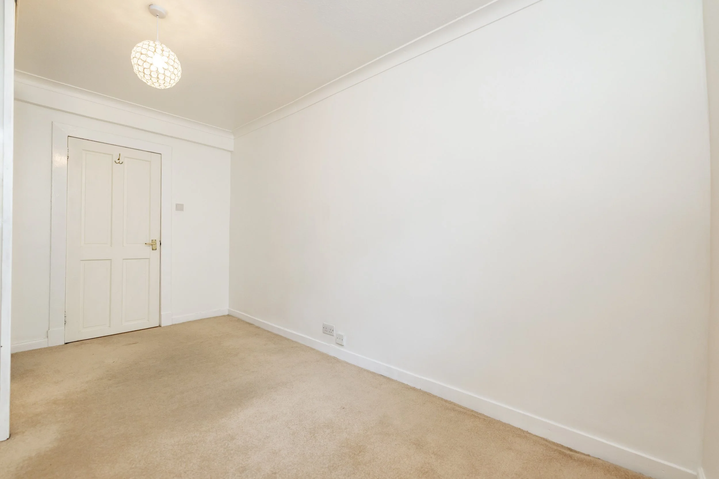8B St Devenicks Terrace-4 (1).jpg