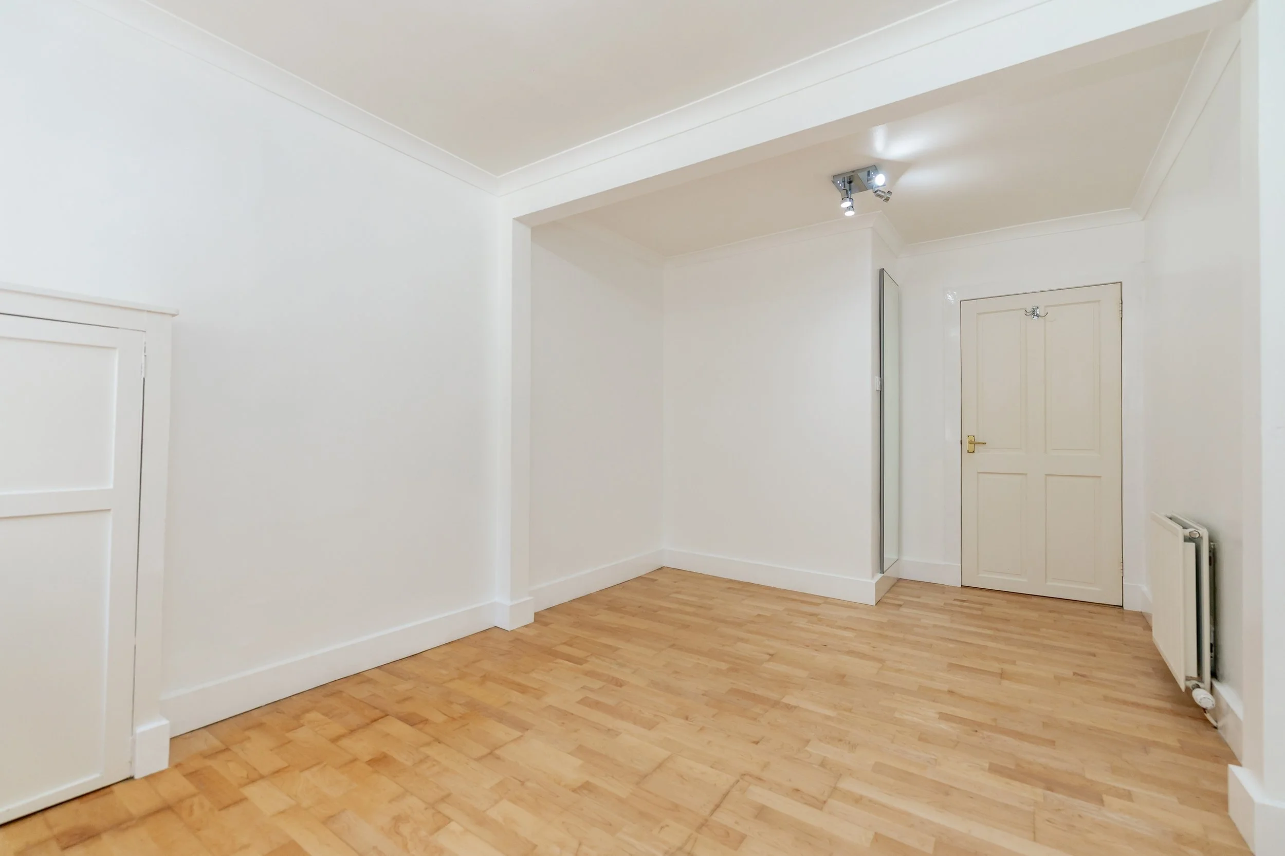 8B St Devenicks Terrace-6.jpg
