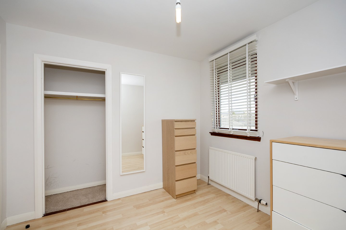 139BloomfieldCt.Bed2ii.jpg