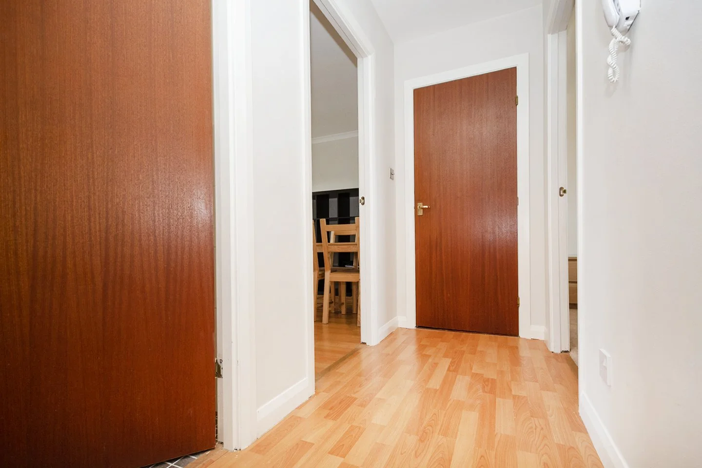 139BloomfieldCt.Hall.jpg