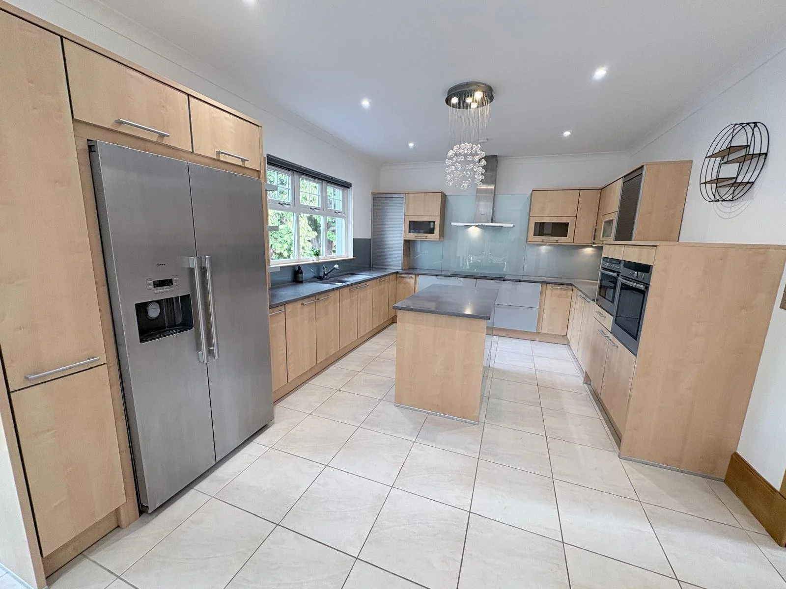 kitchen (2).jpeg