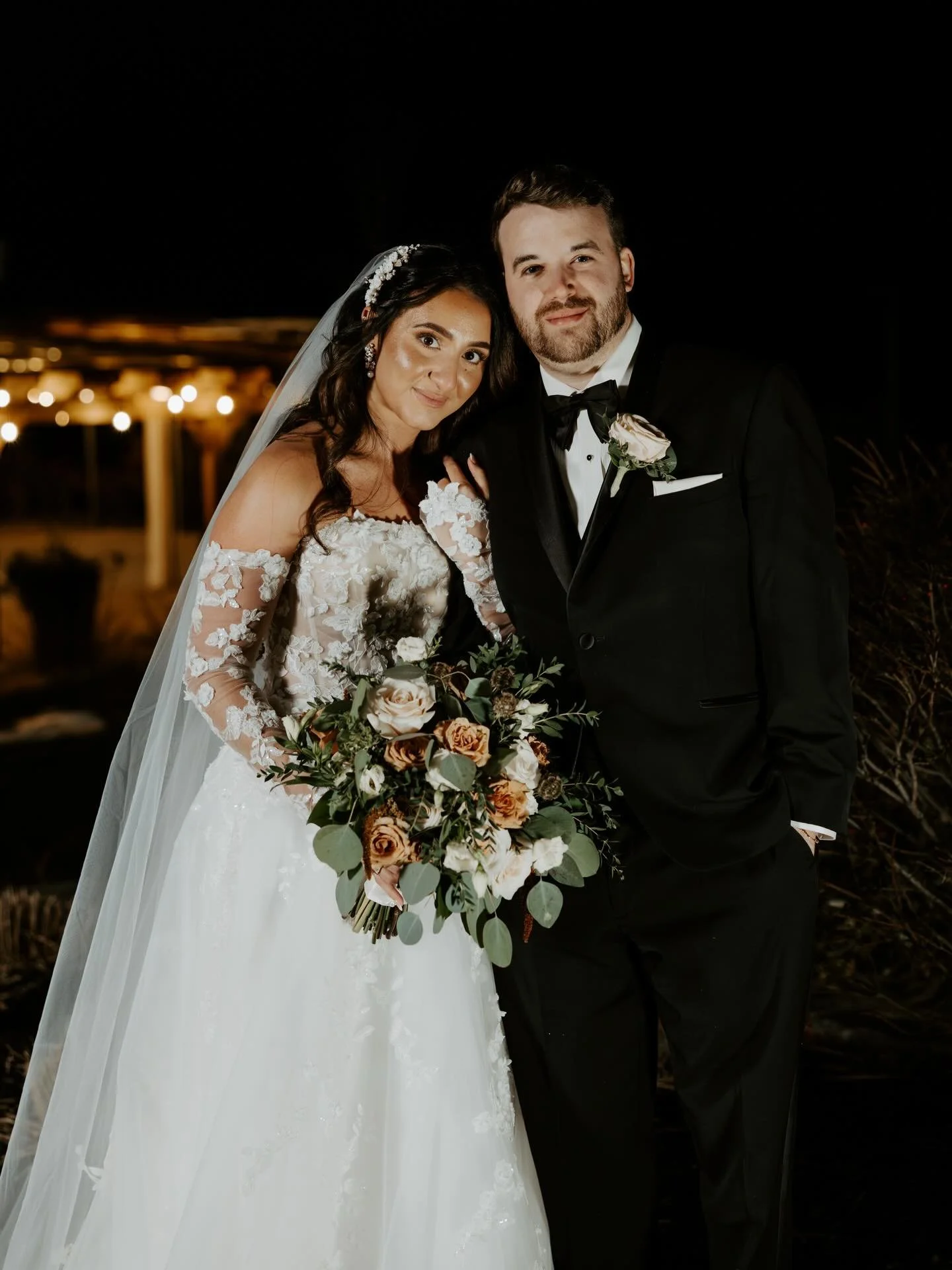 Ended my wedding season with celebrating Arianna &amp; Brendan up in Maine right after Thanksgiving &mdash; these two are the sweetest and the most family oriented couple I&rsquo;ve met 🥹 Arianna&rsquo;s grandma was her maid of honor and Brendan&rsq