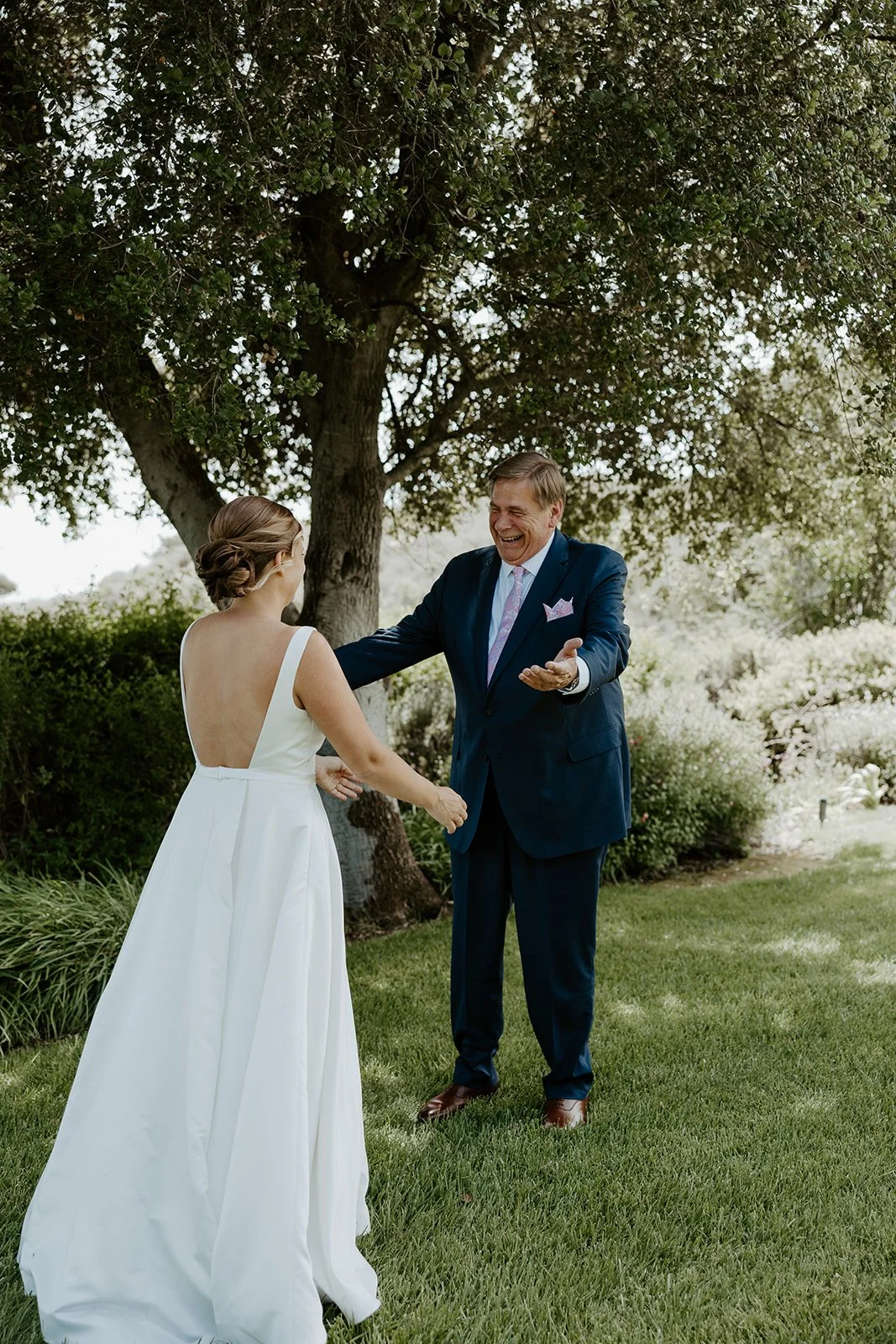 A dad's reaction to a wedding first look with his daughter