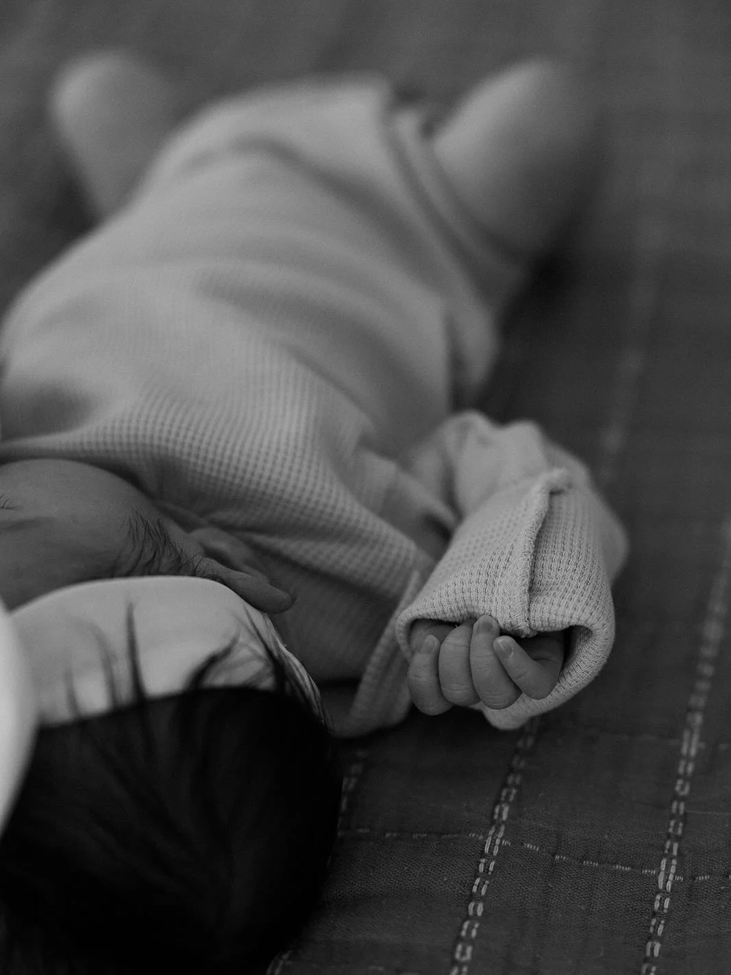 Sweet details and moments with baby Remy 🤍
&mdash;&mdash;&mdash;&mdash;&mdash;&mdash;&mdash;&mdash;&mdash;&mdash;&mdash;&mdash;
#bostonnewbornphotographer #bostonnewborn #massachusettsnewbornphotographer #bostonfamilyphotographer #massachusettsfamil