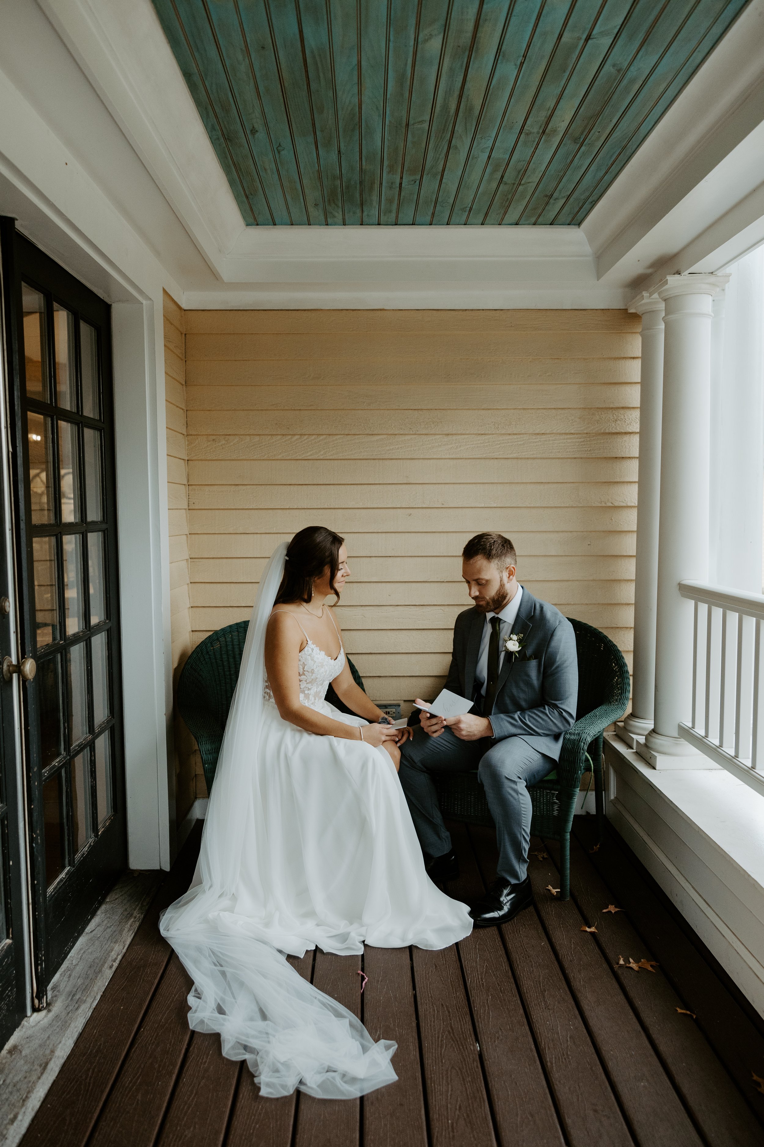 Julie & Mike Sneak Peeks 64.jpg
