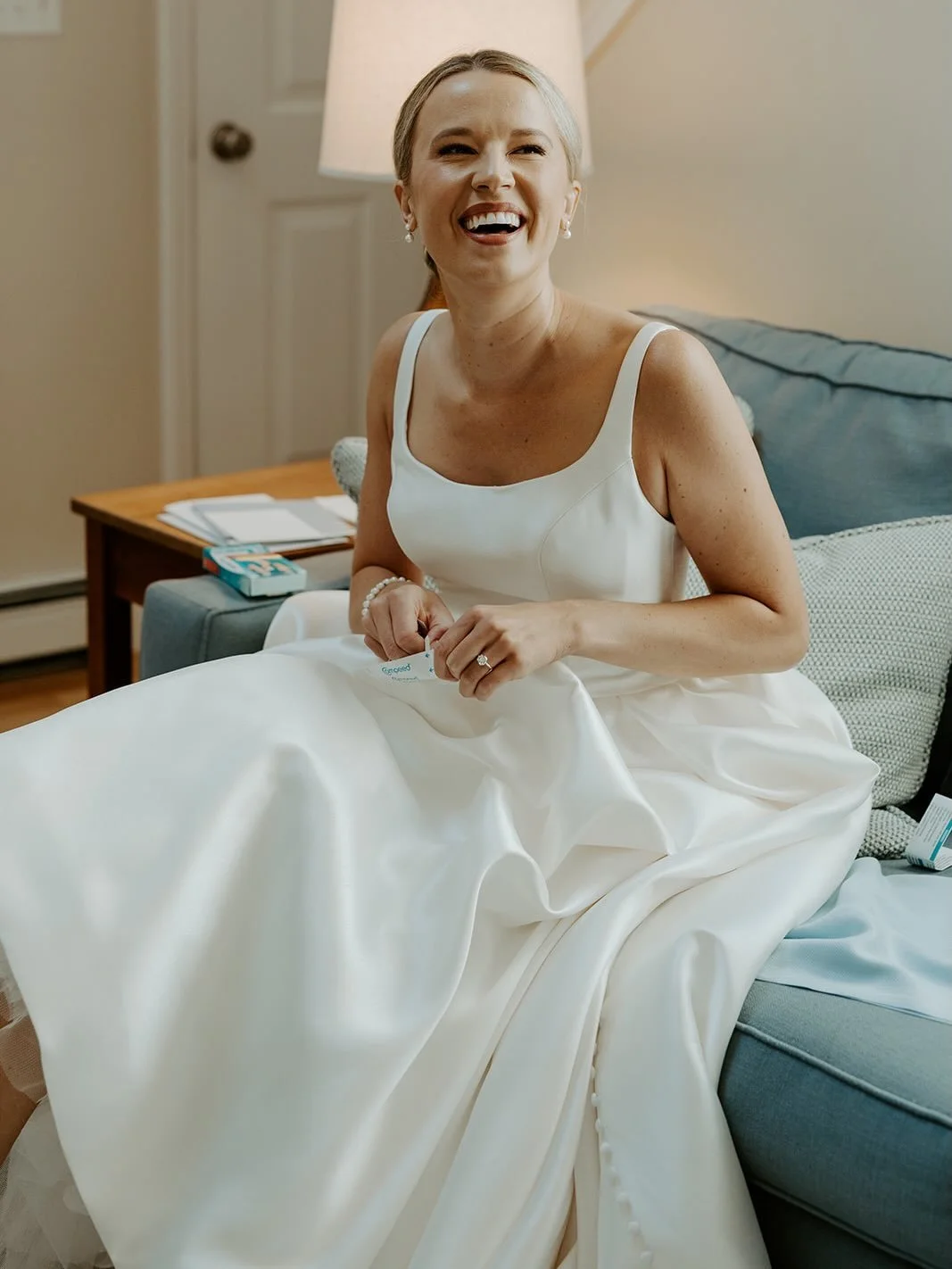 The most perfect morning getting ready with Amy before her Cape Cod wedding 🩵