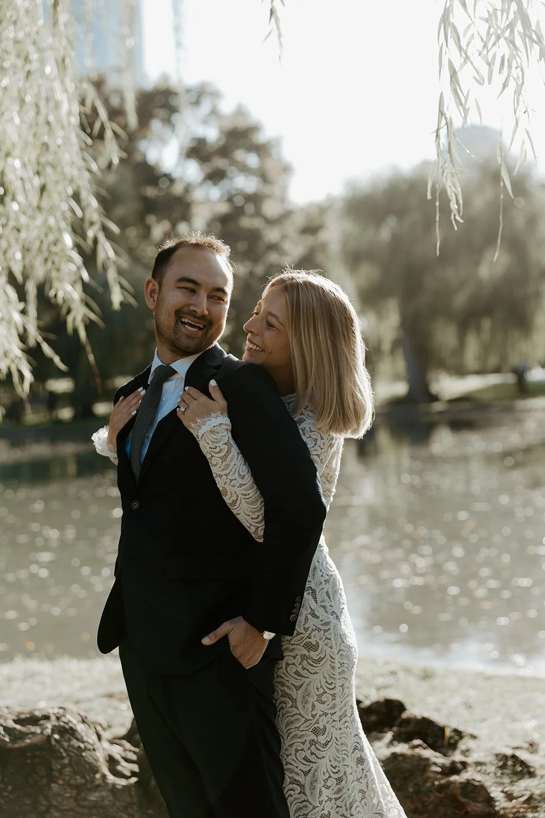 A couple demonstrating how to plan an elopement at boston public garden